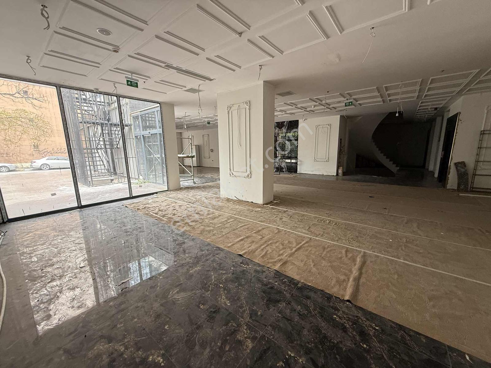 E-5e Yakın Merkezi Konumda 300 M² Kiralık Dükkan - Görsel 5