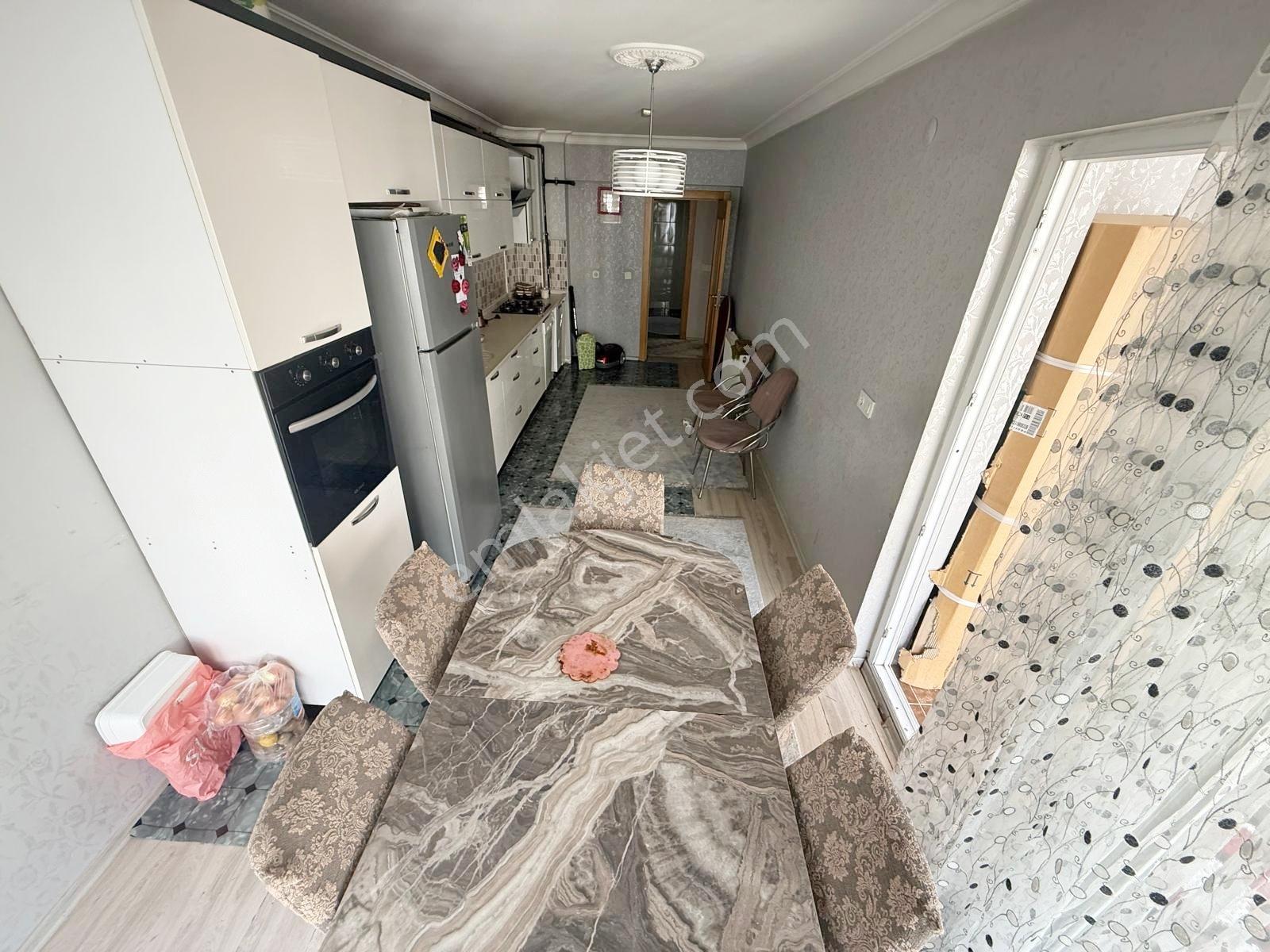 Çigdemtepe Cadde Üzerinde Çift Bloklu Site İçerisinde 3+1 - Görsel 12