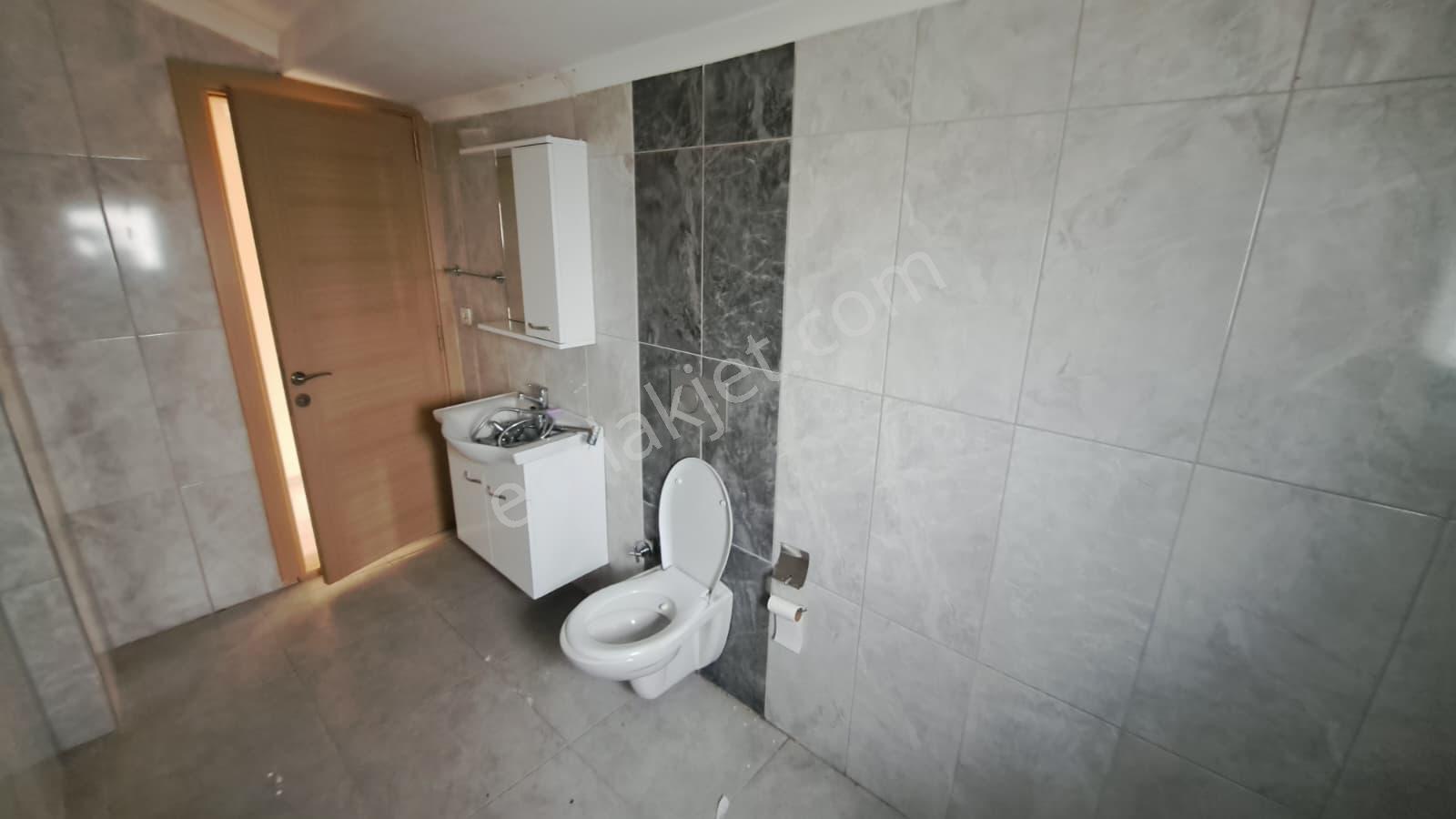 Stop’tan Karaçulha Çevreyolu Cadde Üzeri 2+1 Dubleks Daire - Görsel 24
