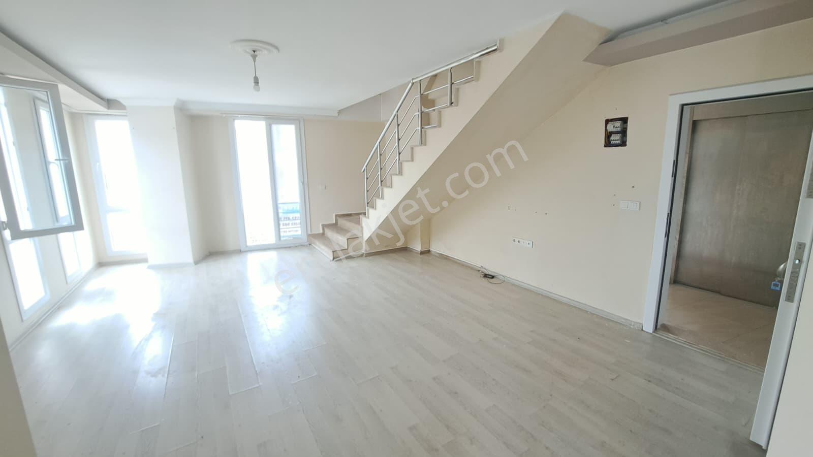Stop’tan Karaçulha Çevreyolu Cadde Üzeri 2+1 Dubleks Daire - Görsel 11