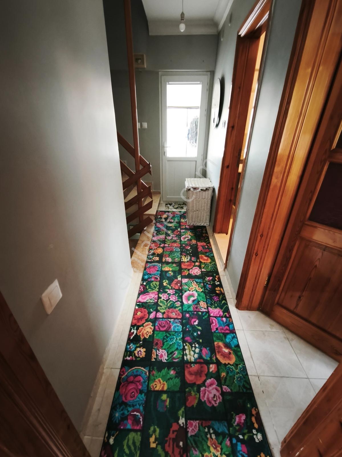 Erdek Sahil Mahalesin De Site İçin De Satılık Eşyalı Villa - Görsel 27