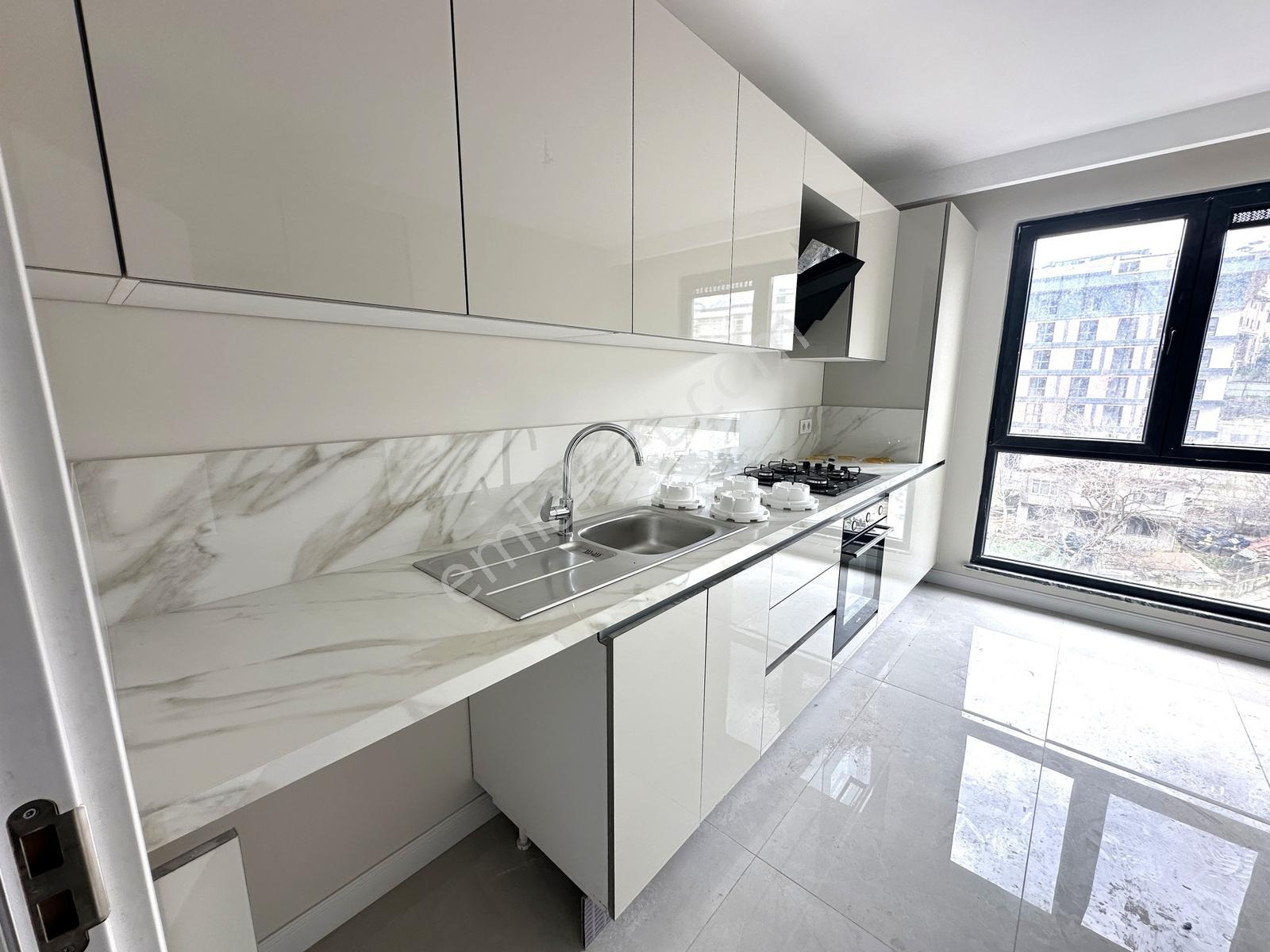 Envarev Çengelköy Satış Ve Kiralama Ofisinden Kiralık 3+1 Daire - Görsel 9
