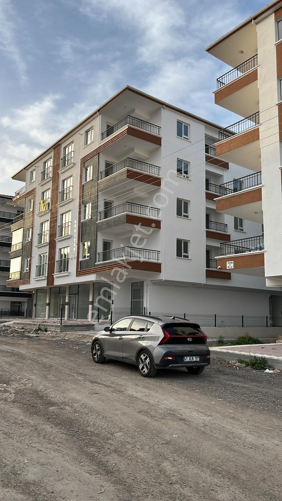 Ekşioğlu Gyd'den Geniş Ön Cephe Kullanımlı 400 M2 Kiralık Mağaza - Görsel 9