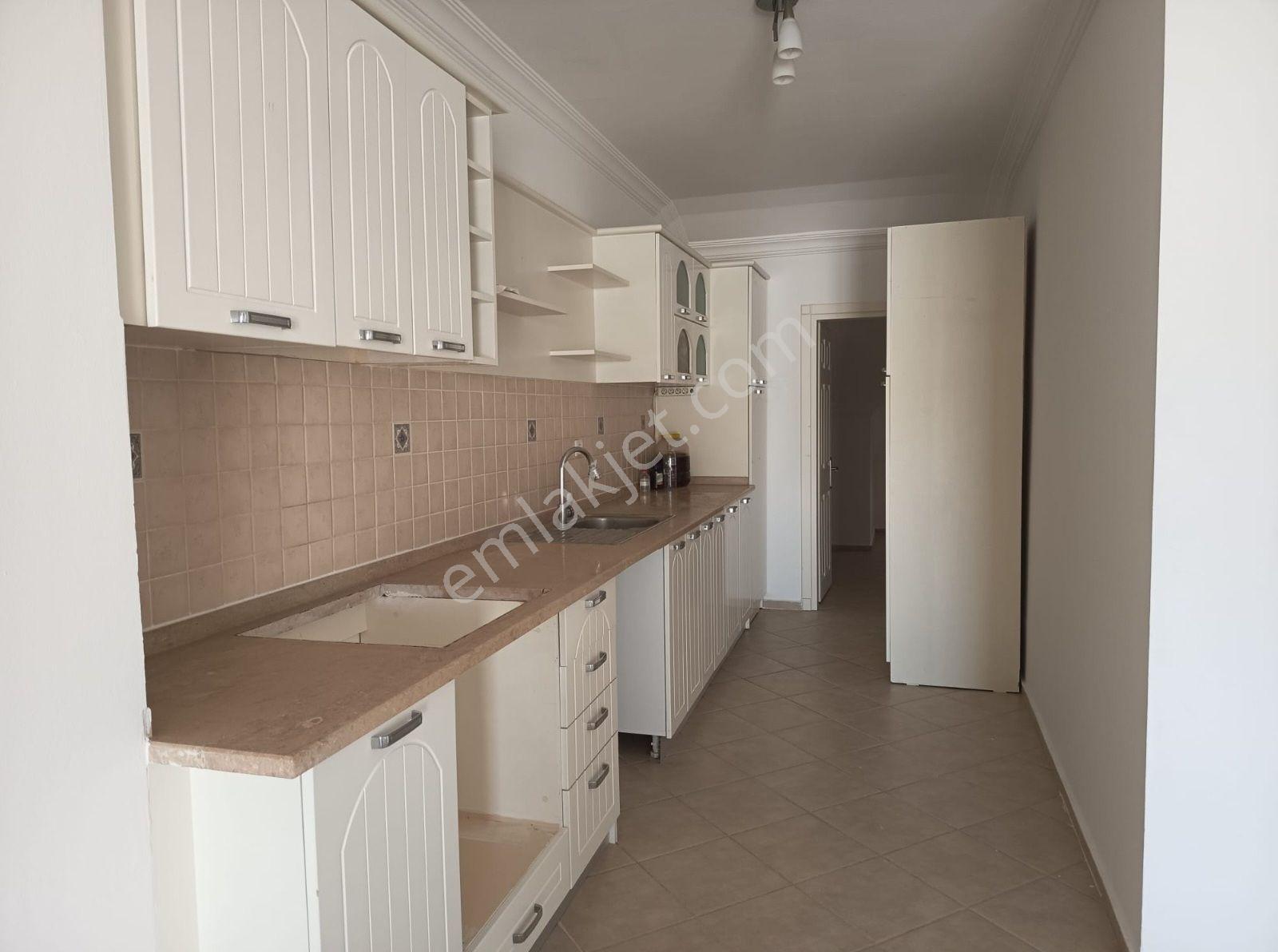 Stoptan Deniz Manzaralı Dublex 3+2 Kiralık Daire - Görsel 9