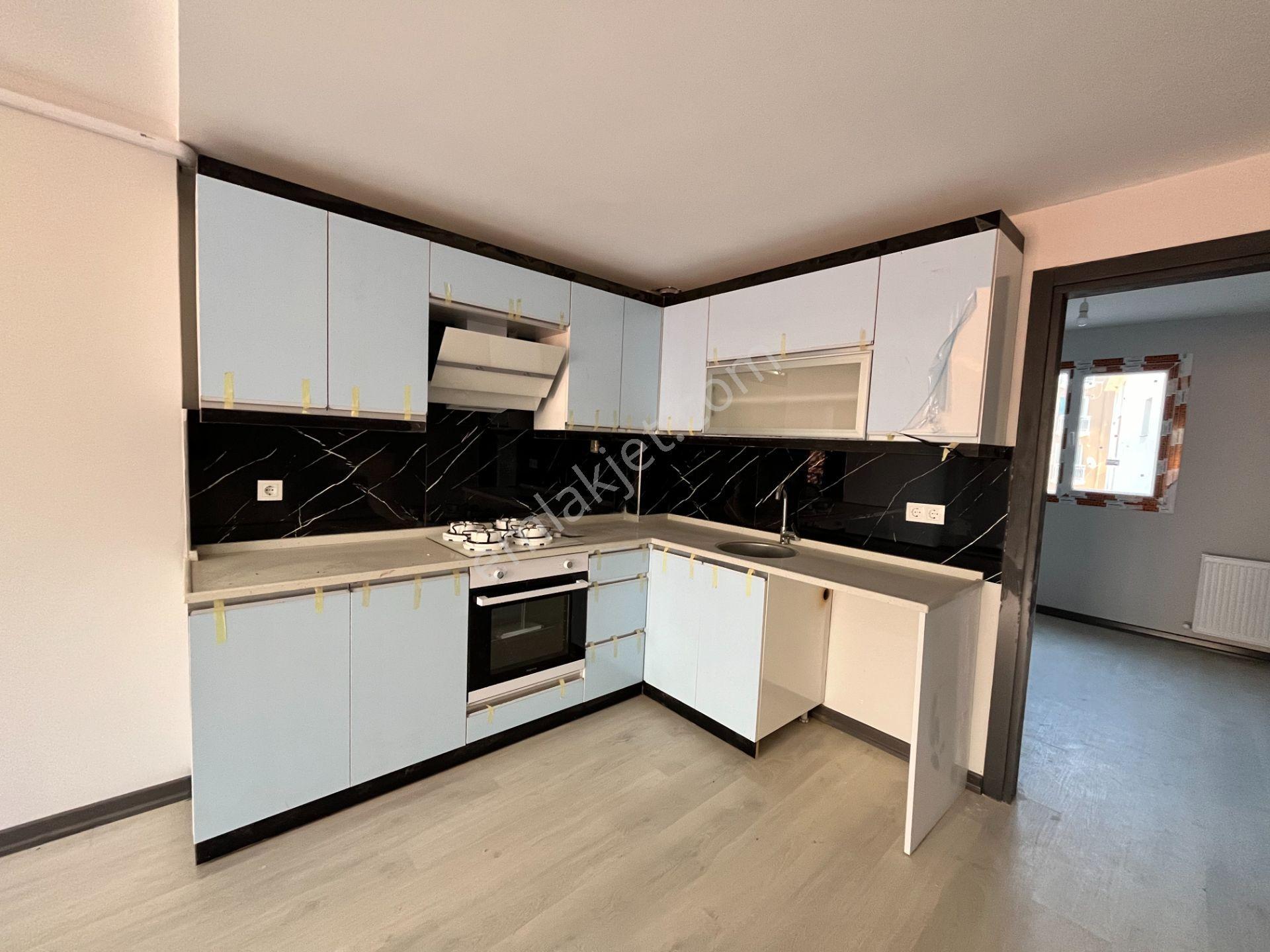 Seferihisar Hıdırlık Mahallesi’nde Satılık Sıfır 1+1 Teraslı Daire - Görsel 5