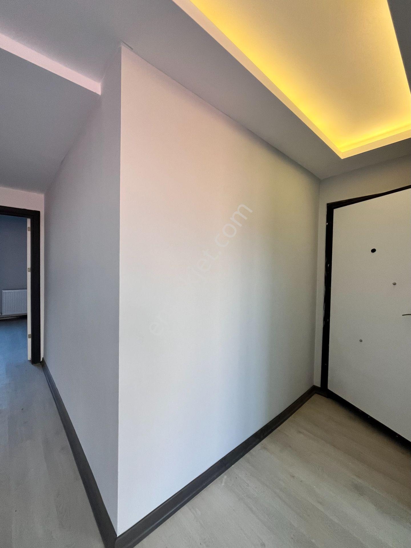 Seferihisar Hıdırlık Mahallesi’nde Satılık Sıfır 1+1 Teraslı Daire - Görsel 13