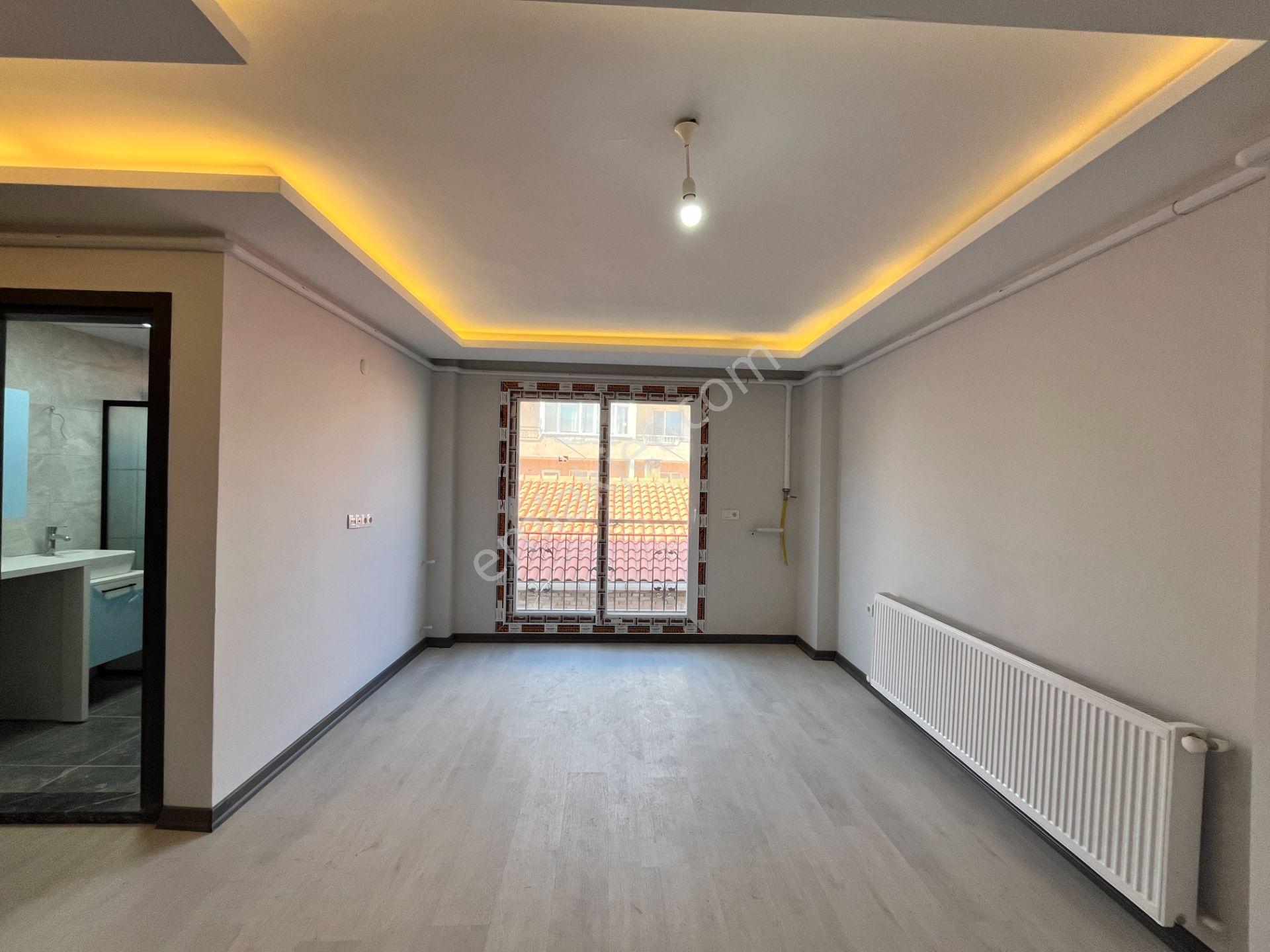 Seferihisar Hıdırlık Mahallesi’nde Satılık Sıfır 1+1 Teraslı Daire - Görsel 2