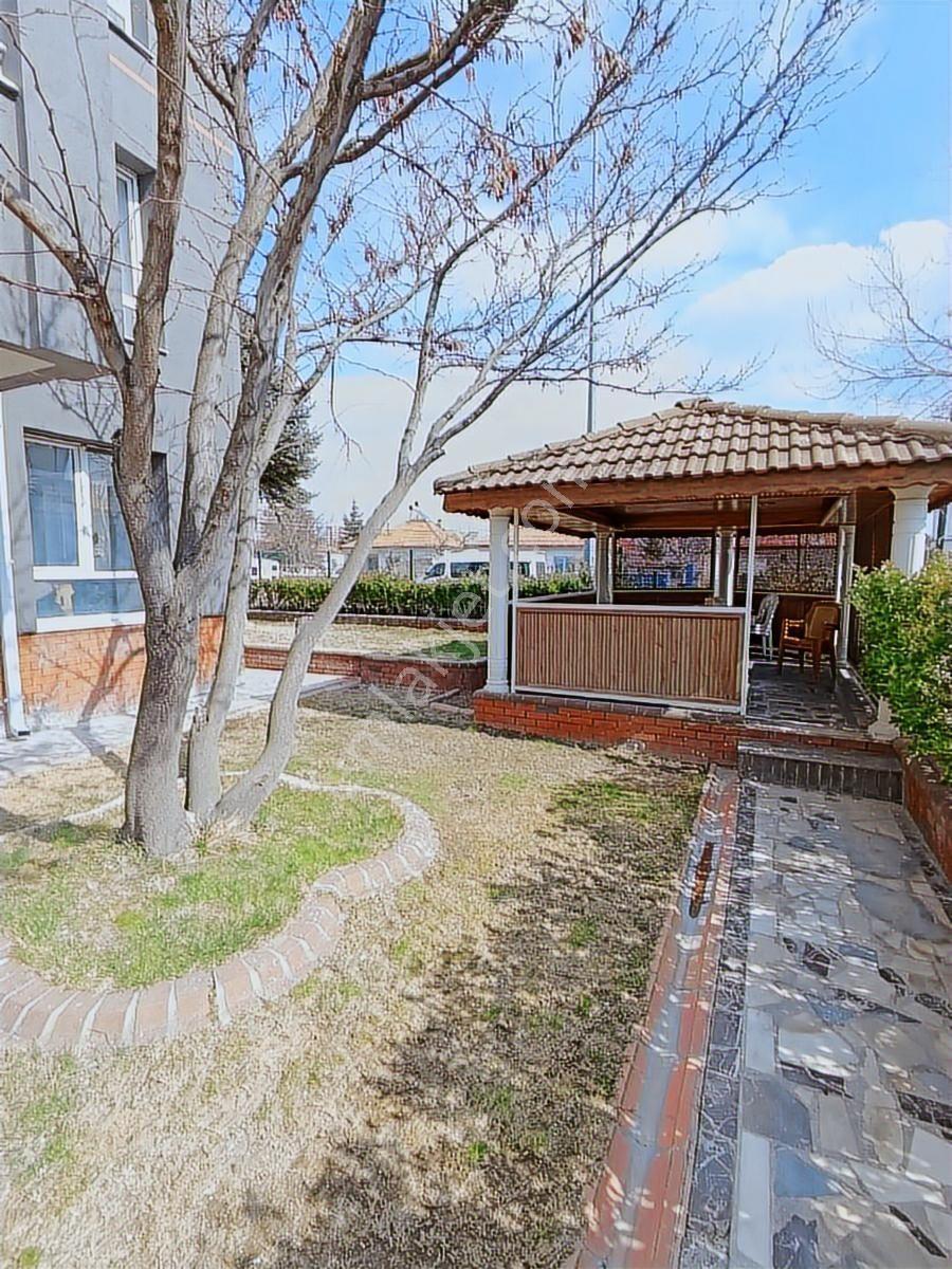 Hulisi Akar A Yakın 190 M2 Geniş 3+1 Kiralık Daire - Görsel 16