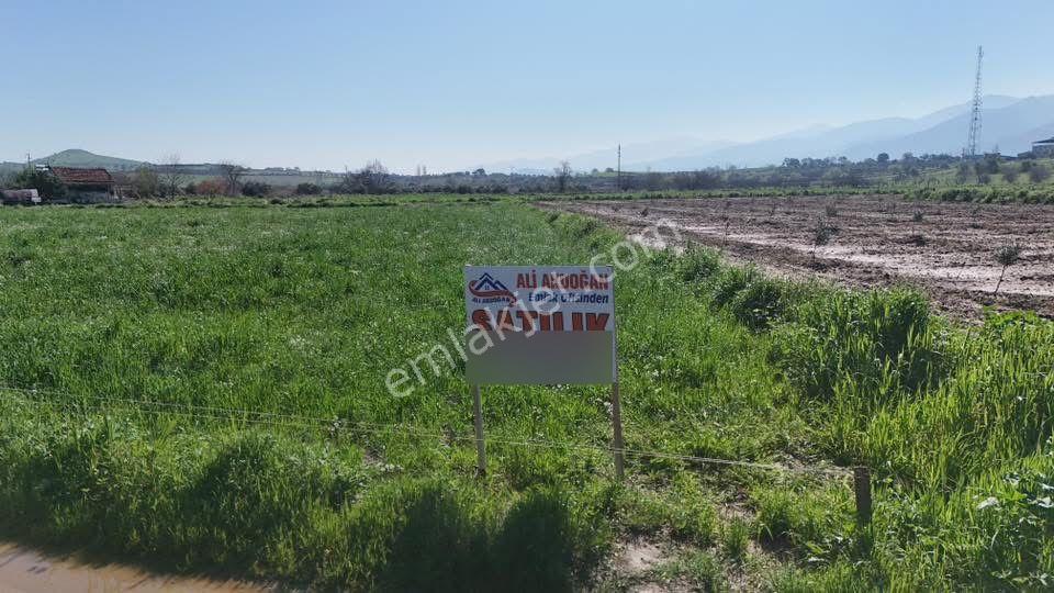 Yatırım Değeri Yüksek Konumda Bulunan 4400 M² Satılık Tarla - Görsel 6