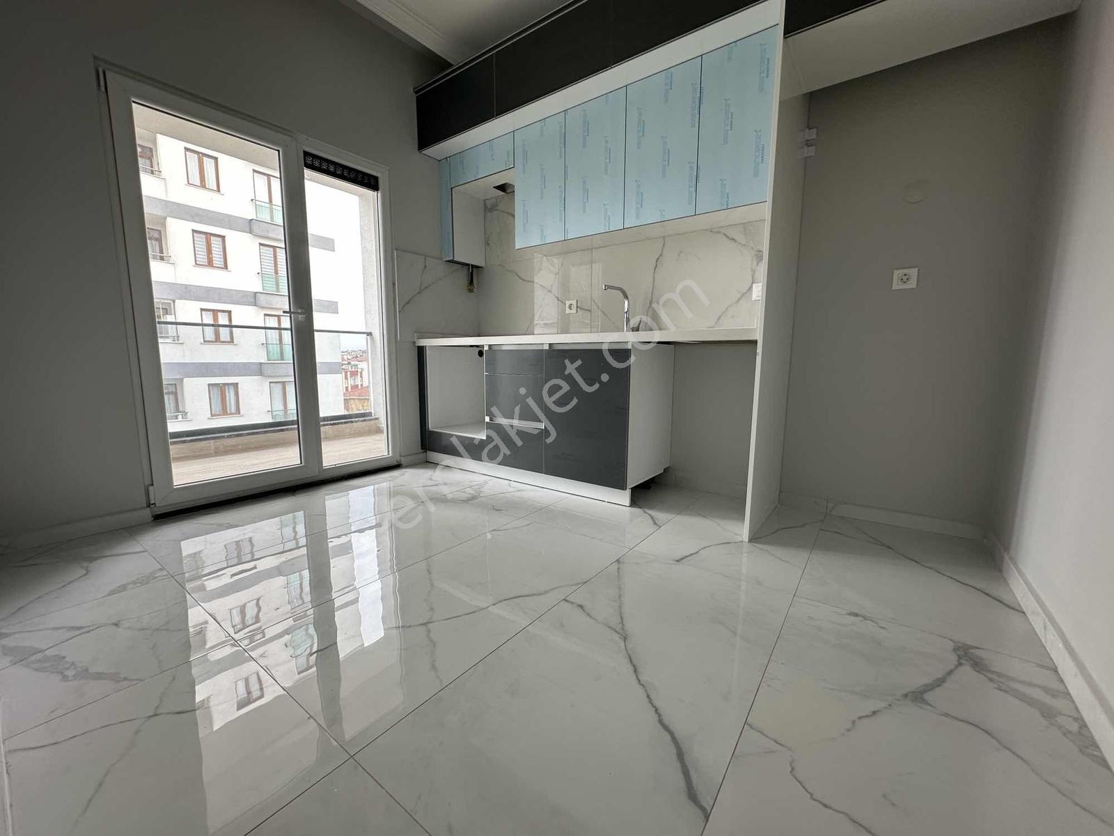 Metroya 10dk Site İçi Otoparklı, Peyzajlı 2+1 Satılık Daire - Görsel 24