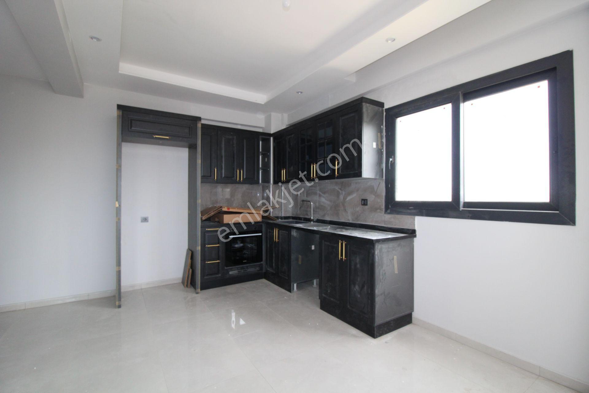 Aslan'dan Tece Polis Karakolu Civarı Geniş Metrajlı Sıfır 1+1