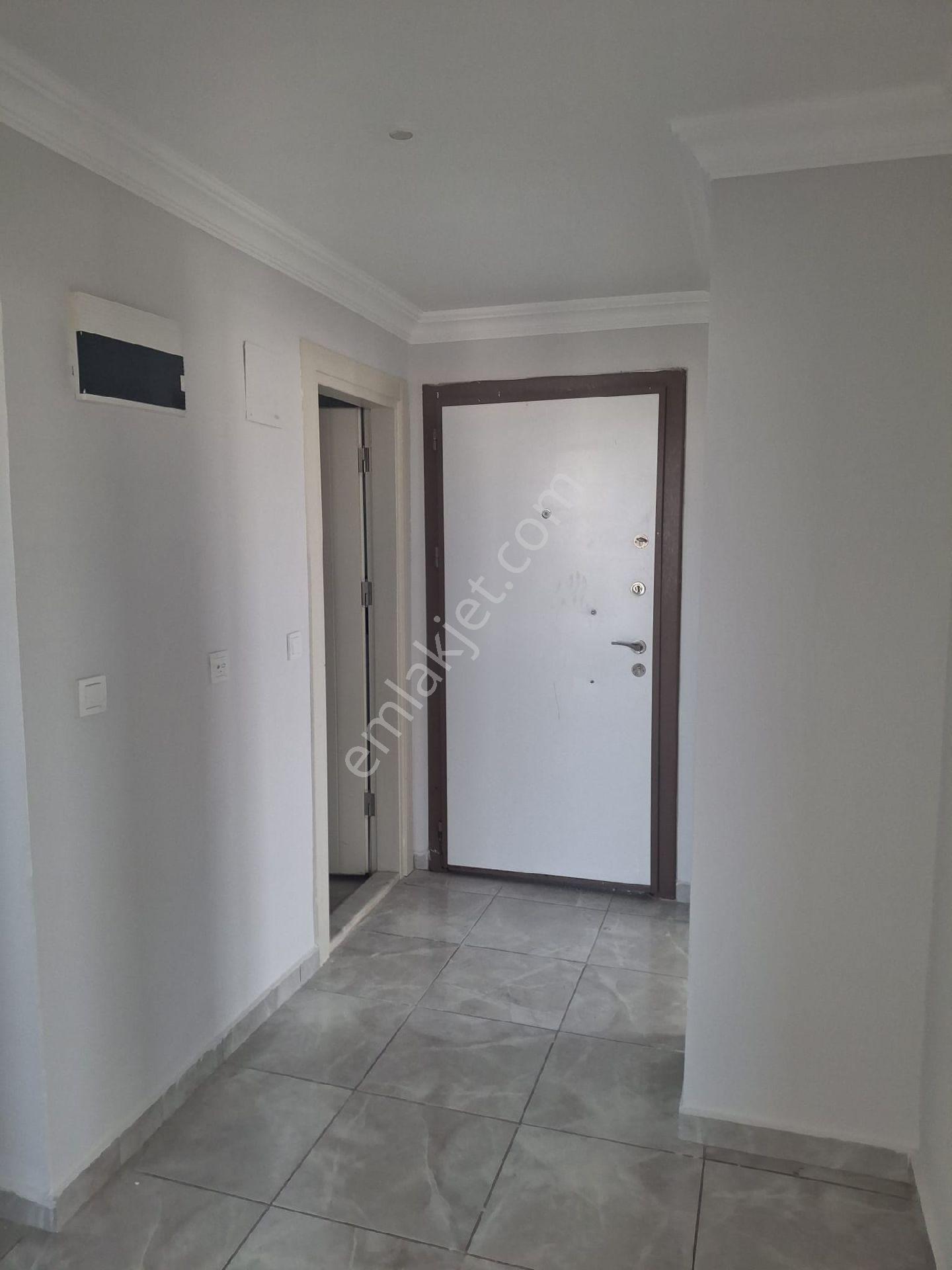 Serik Cumhuriyet Mh 125 M²dogalgazlı 2+1 Satılık Daire - Görsel 2