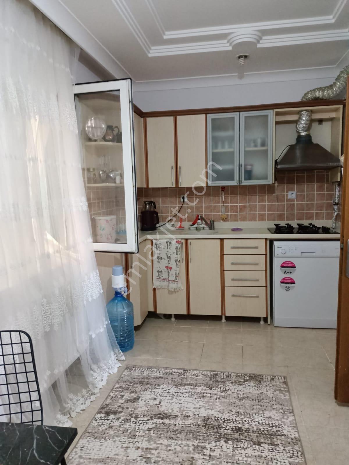 ​ Aksaray Hacılar Harmanında Anayol Üzerinde Asansörlü 3+1 Kiralık Daire​​ - Görsel 7