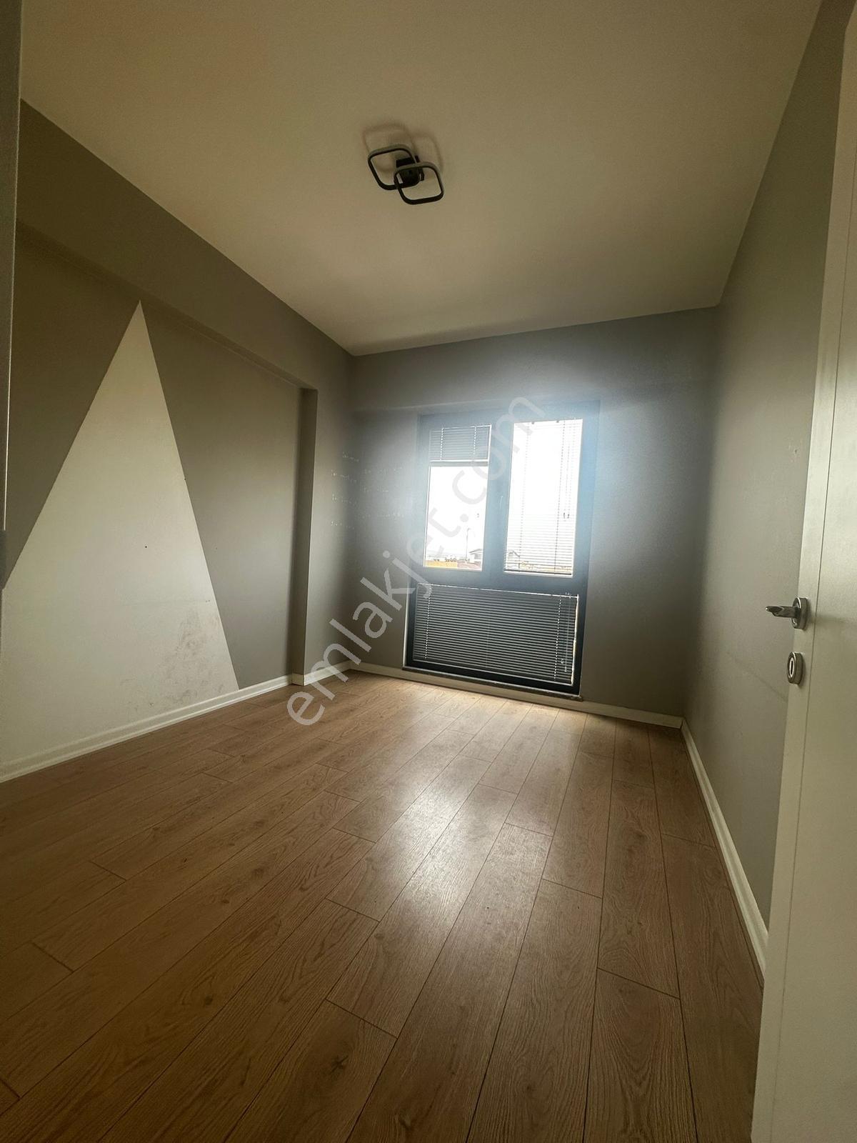 Remax Advantage'dan Özlüce Bulvarında 1+1 Ofis/daire - Görsel 10