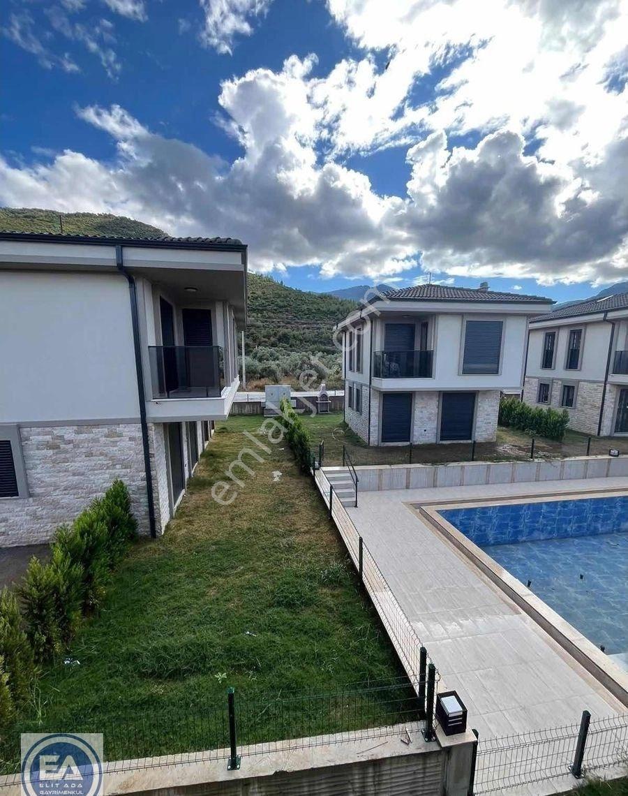 Kuşadası Güzelçamlıda Havuzlu Sitede 3+1 Sıfır Dubleks - Görsel 13