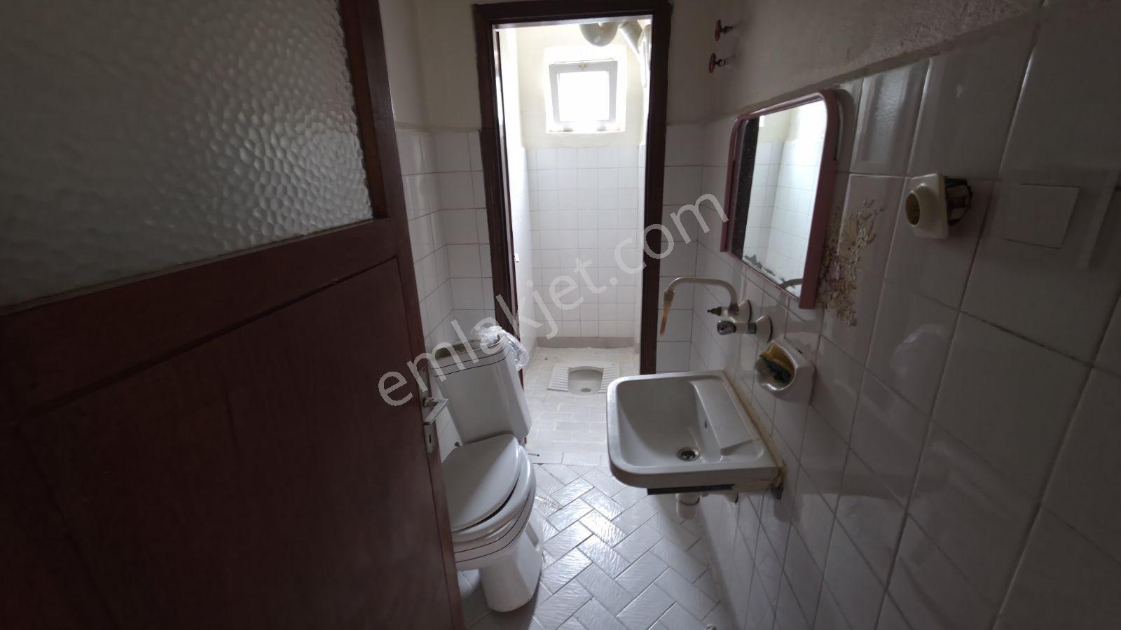 Adnan Menderes Mutlukent Sitesinde Kiralık 3+1 Daire - Görsel 11