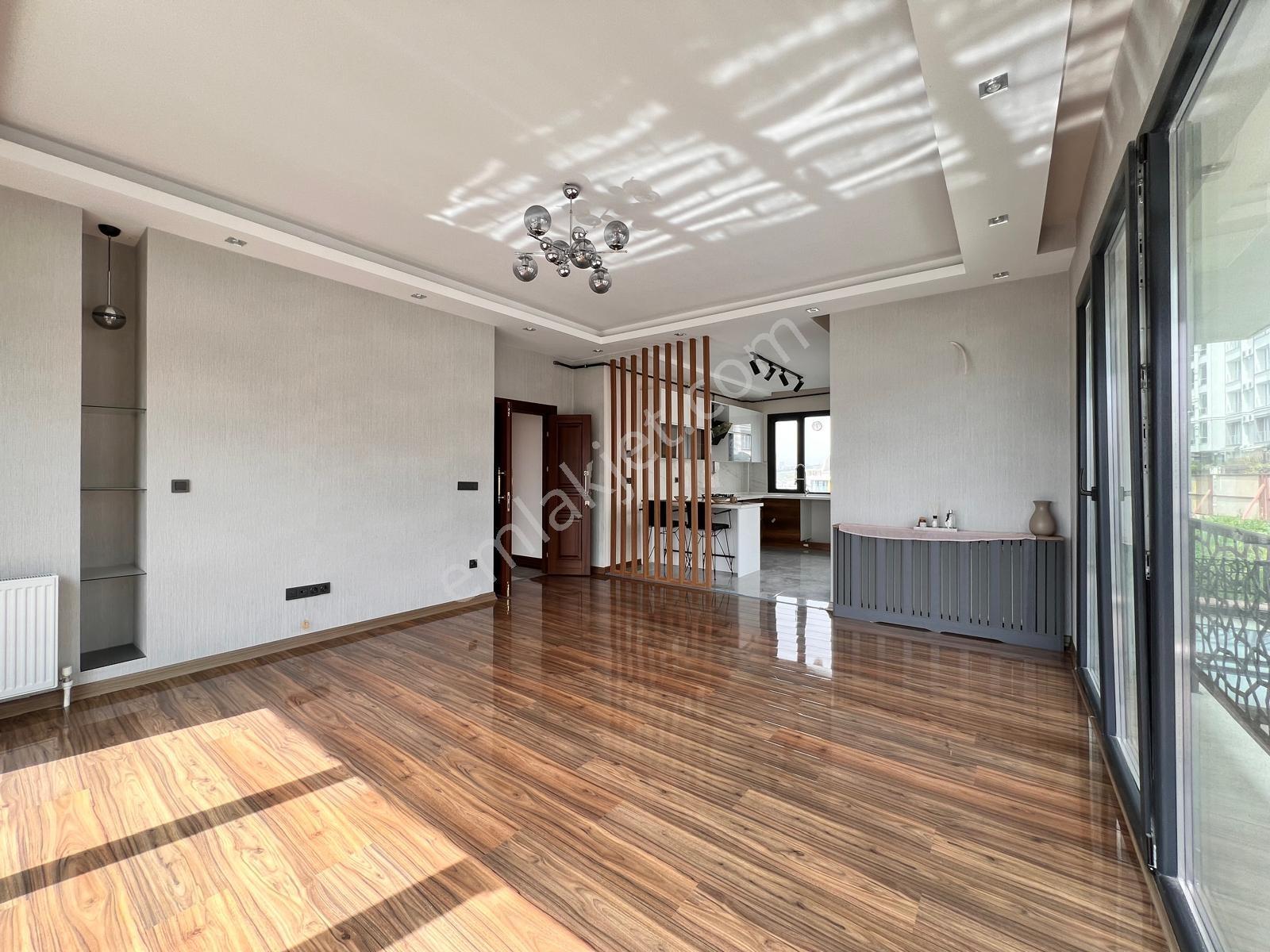 Beylikdüzün De Villa Tadın Da Full Deniz Manzaralı 3+1 Daire !! - Görsel 12