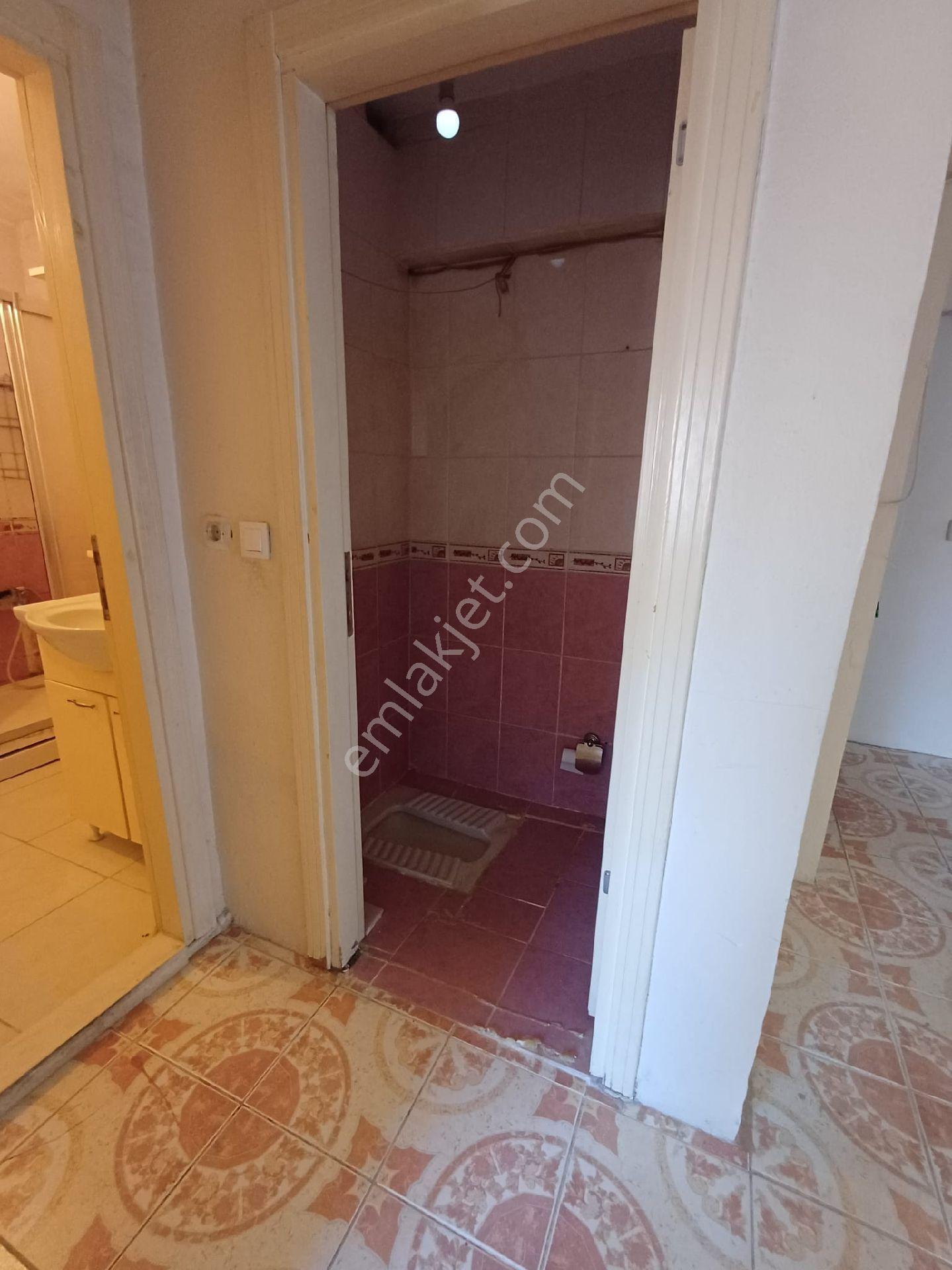 Yabancı Ya Uygun Ümraniye Çamlık İkbal Caddesi 3.kat 2+1 90 Metre Kiralık Daire Ev - Görsel 7