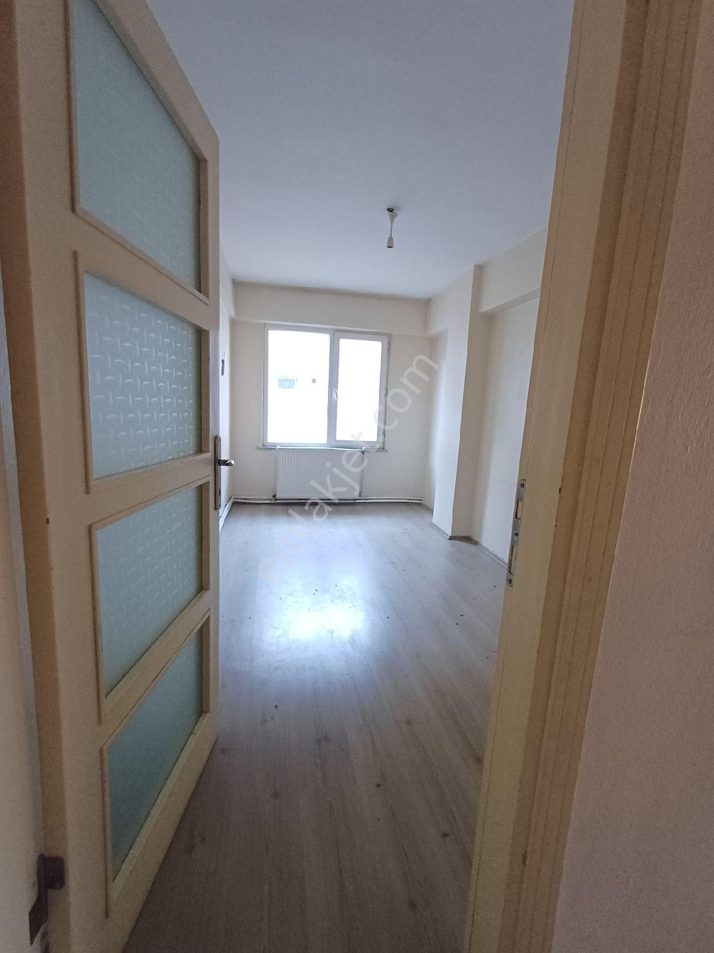 Yabancı Ya Uygun Ümraniye Çamlık İkbal Caddesi 3.kat 2+1 90 Metre Kiralık Daire Ev - Görsel 11