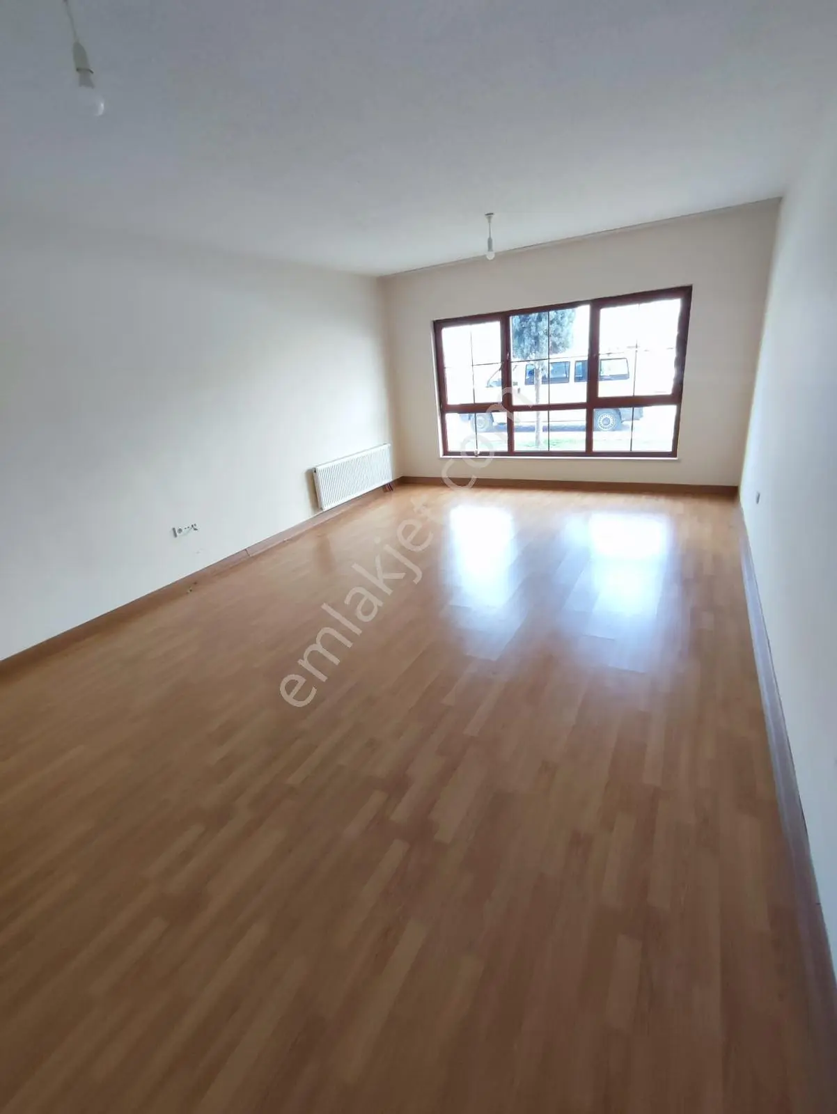 Kolçan Emlak'tan Geniş 627 Konutlarında Satılık 3+1 Daire
