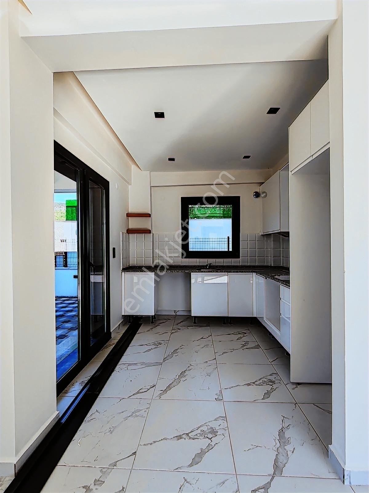 Didim Akbükte Satılık Lüks Villa - Görsel 20
