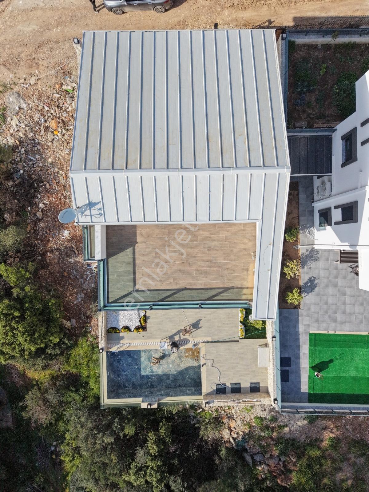Didim Akbükte Panoramik Deniz Manzaralı Satılık Villa - Görsel 23