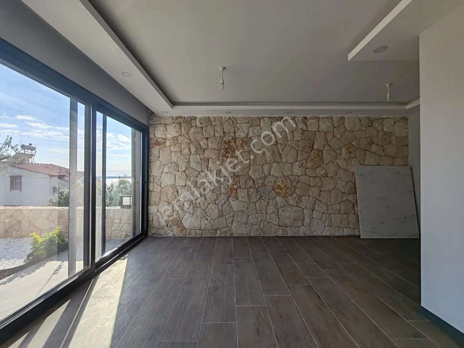 Didim Akbükte Panoramik Deniz Manzaralı Satılık Villa - Görsel 2