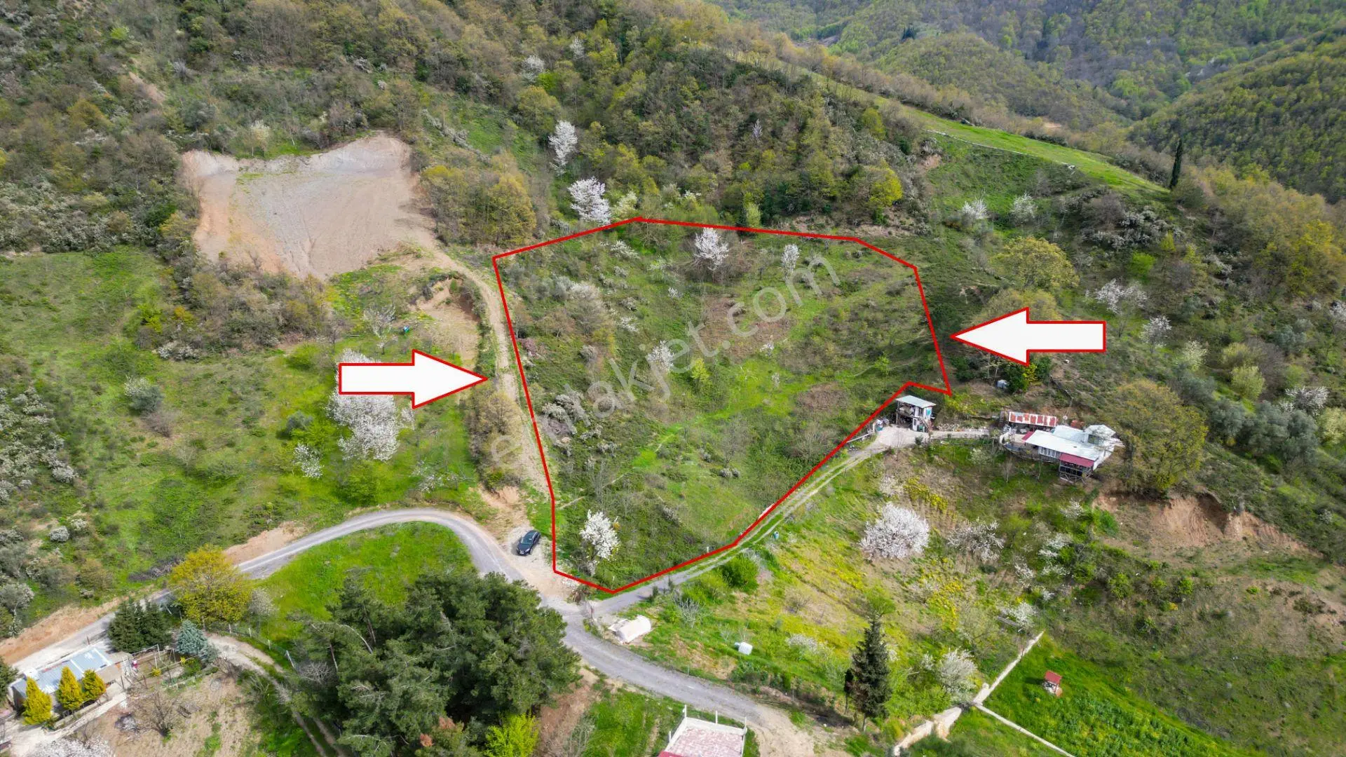 Uzmanlar'dan Karamürsel Akçat 6.386 M2 Satılık Meyve Bahçesi