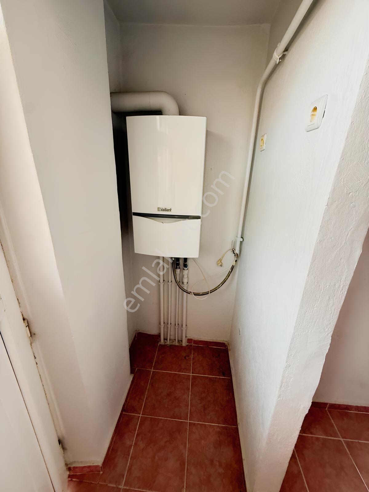 Emek Emlak'tan Mimar Sinan Mah.de Kiralık Arakat 2+1 Daire - Görsel 26