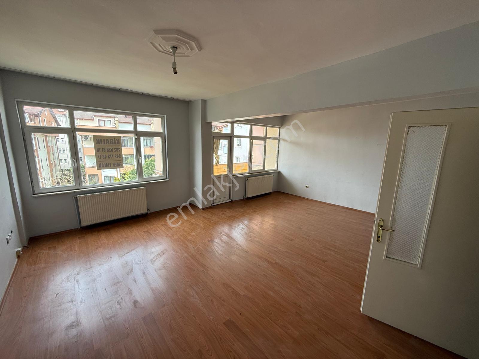 Emek Emlak'tan Mimar Sinan Mah.de Kiralık Arakat 2+1 Daire - Görsel 3