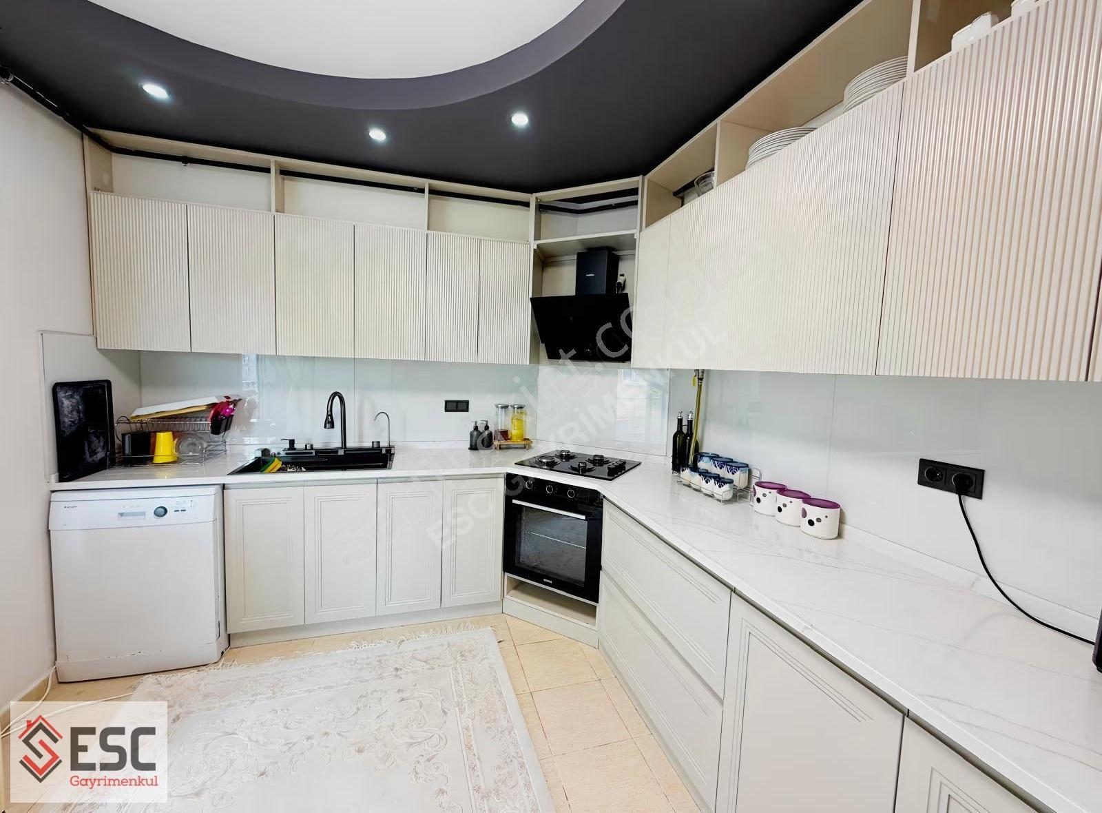 Esc'den Menderes Mh'de Geniş Oturumlu Satılık 3+1 Daire Esc2491y - Görsel 3