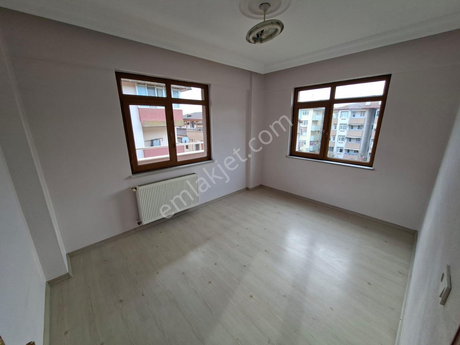 Emek Emlak'tan Hacı Osmanda Kiralık 4+1 , 250 M2 Arakat Daire - Görsel 11