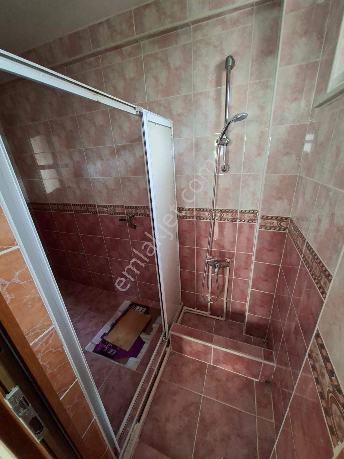 Emek Emlak'tan Hacı Osmanda Kiralık 4+1 , 250 M2 Arakat Daire - Görsel 4