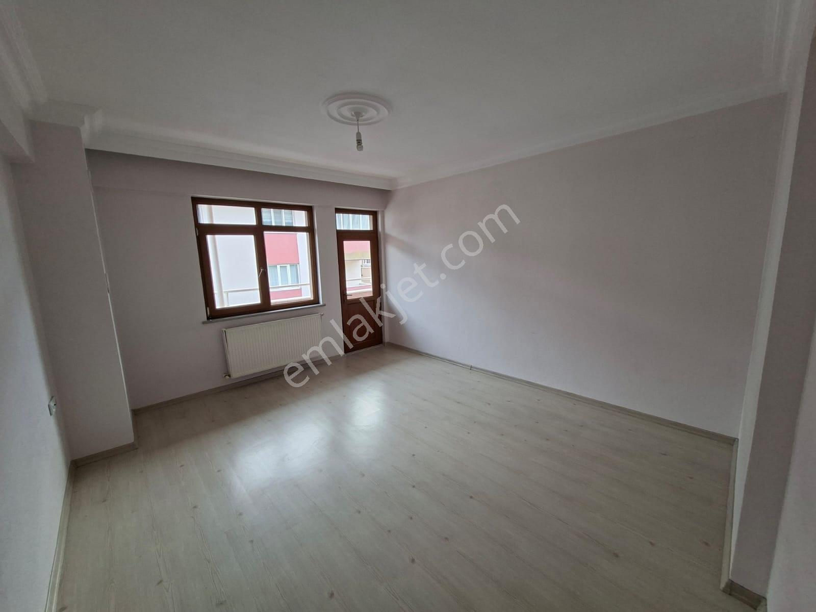 Emek Emlak'tan Hacı Osmanda Kiralık 4+1 , 250 M2 Arakat Daire - Görsel 17