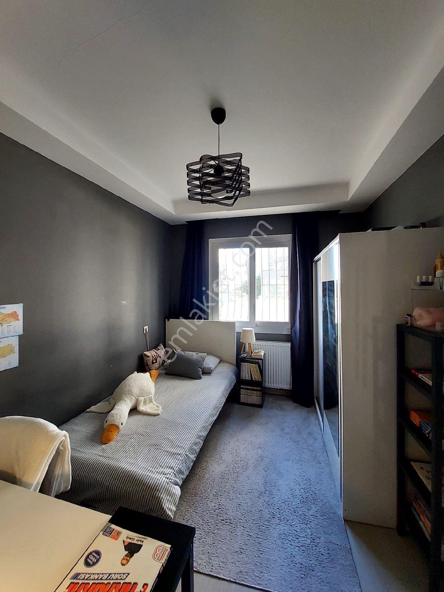 Cadde Üzeri İskanlı 4+1 Teraslı Daire - Görsel 8
