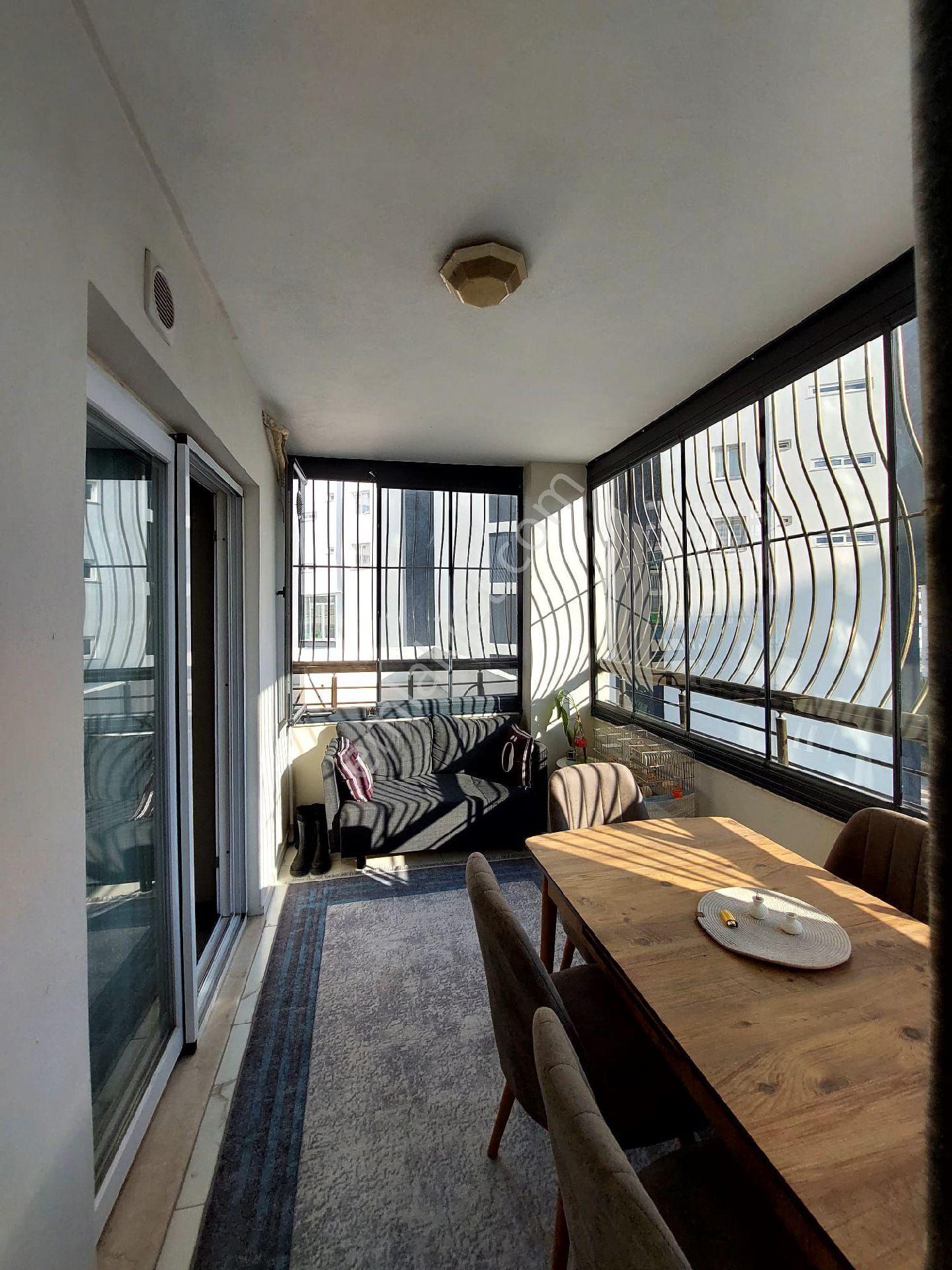 Cadde Üzeri İskanlı 4+1 Teraslı Daire - Görsel 5