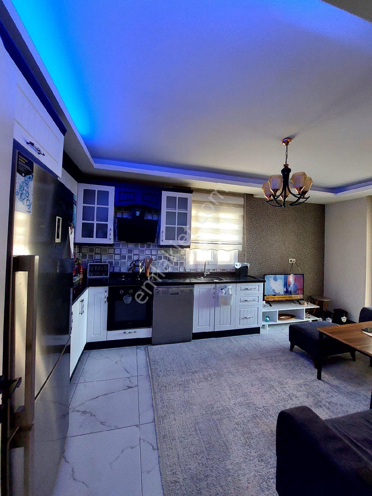 Cadde Üzeri İskanlı 4+1 Teraslı Daire - Görsel 3