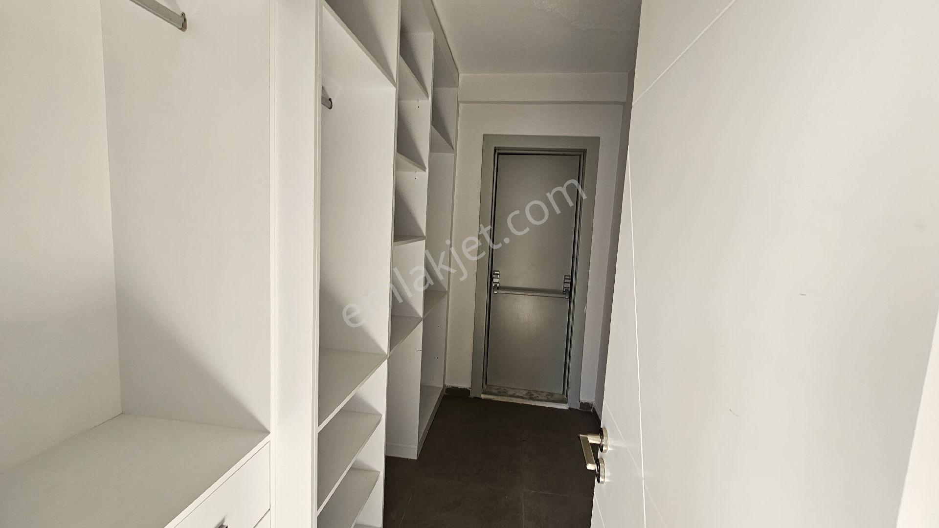 Yüzüncğ Yılda Fazlı Meto Blv Üstü Satılık Daire - Görsel 28