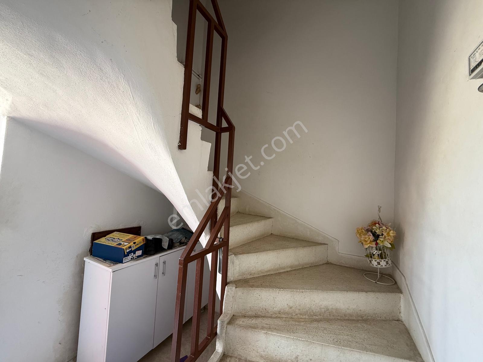 Cumhuriyet Mahallesi Mustakil Bahçeli Kiralık Daire - Görsel 15