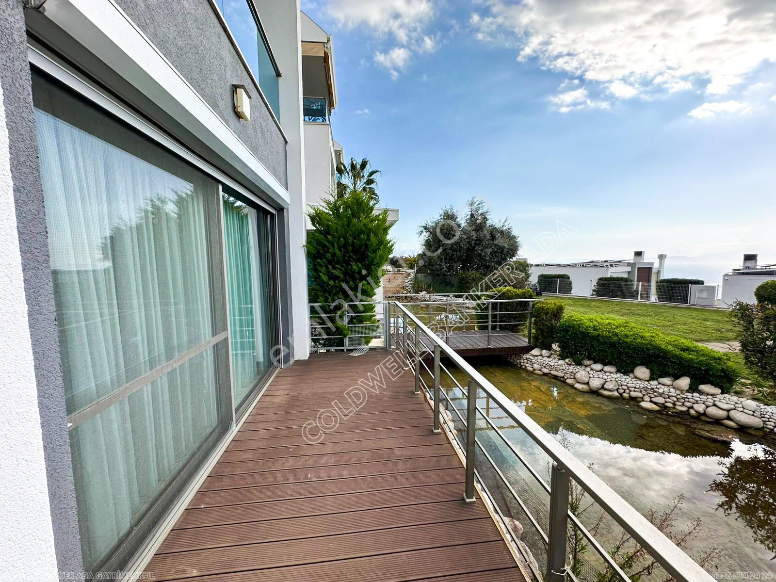 Kuşadası Milenyum Egel Sitesi Deniz Manzaralı 4+1 Bahçe Dubleksi - Görsel 14