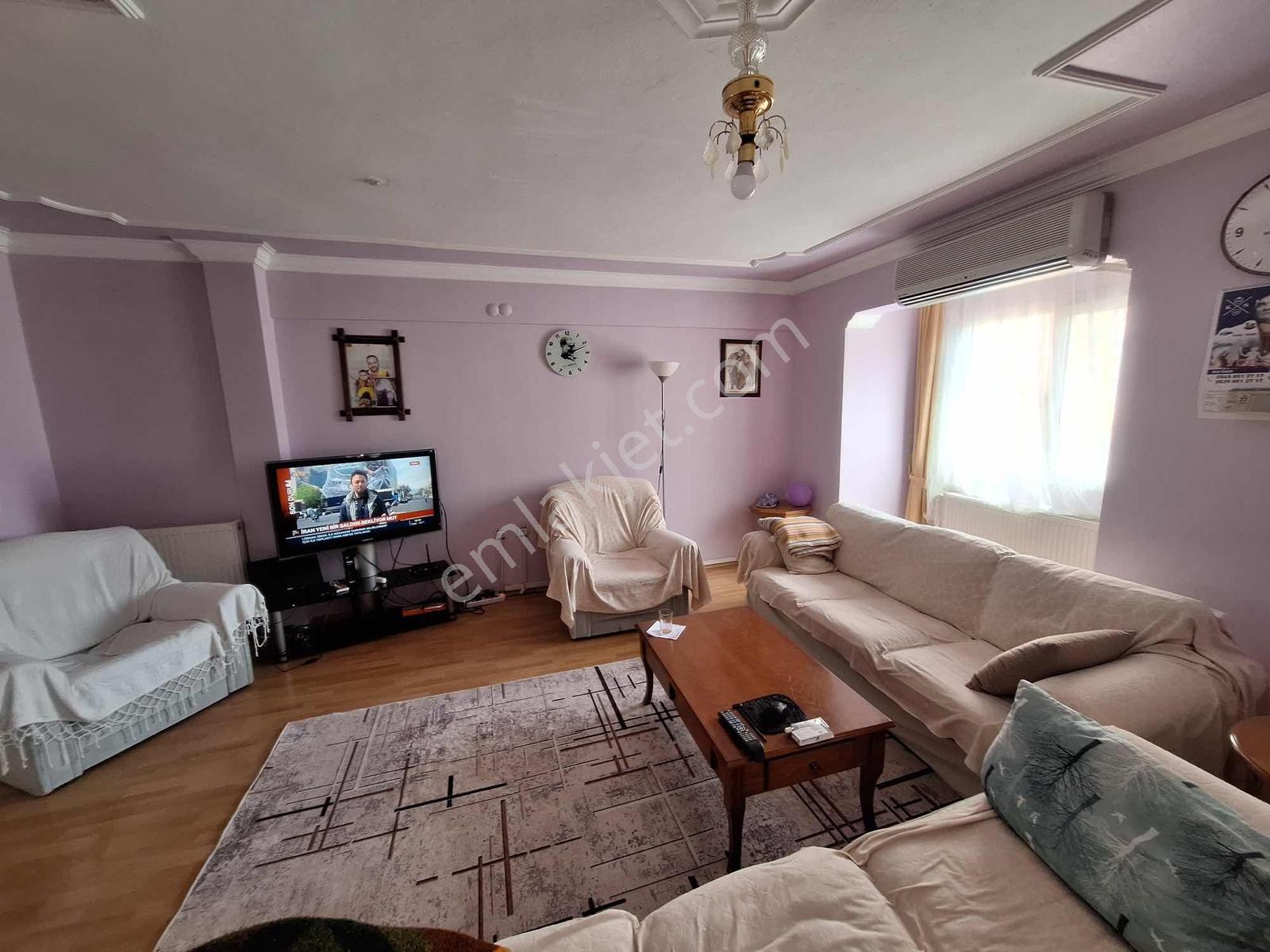 Evka 3te Özel Yaşam | 5+1 Villa | 200 M² Net | Bahçeli | - Görsel 15