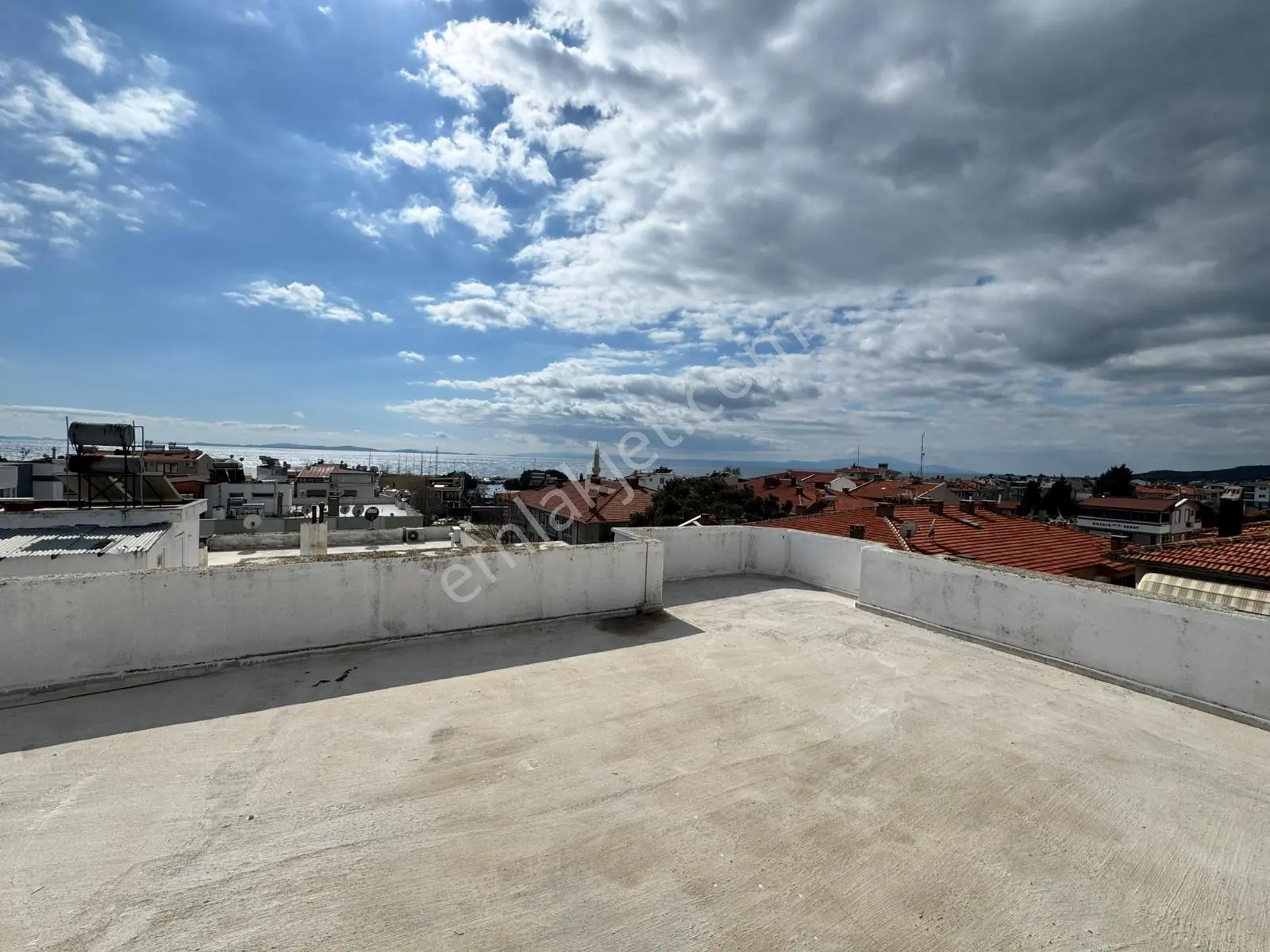 Kerim'den Küçükkuyu Merkez'de 2+1 Geniş Kiralık Daire - Görsel 32