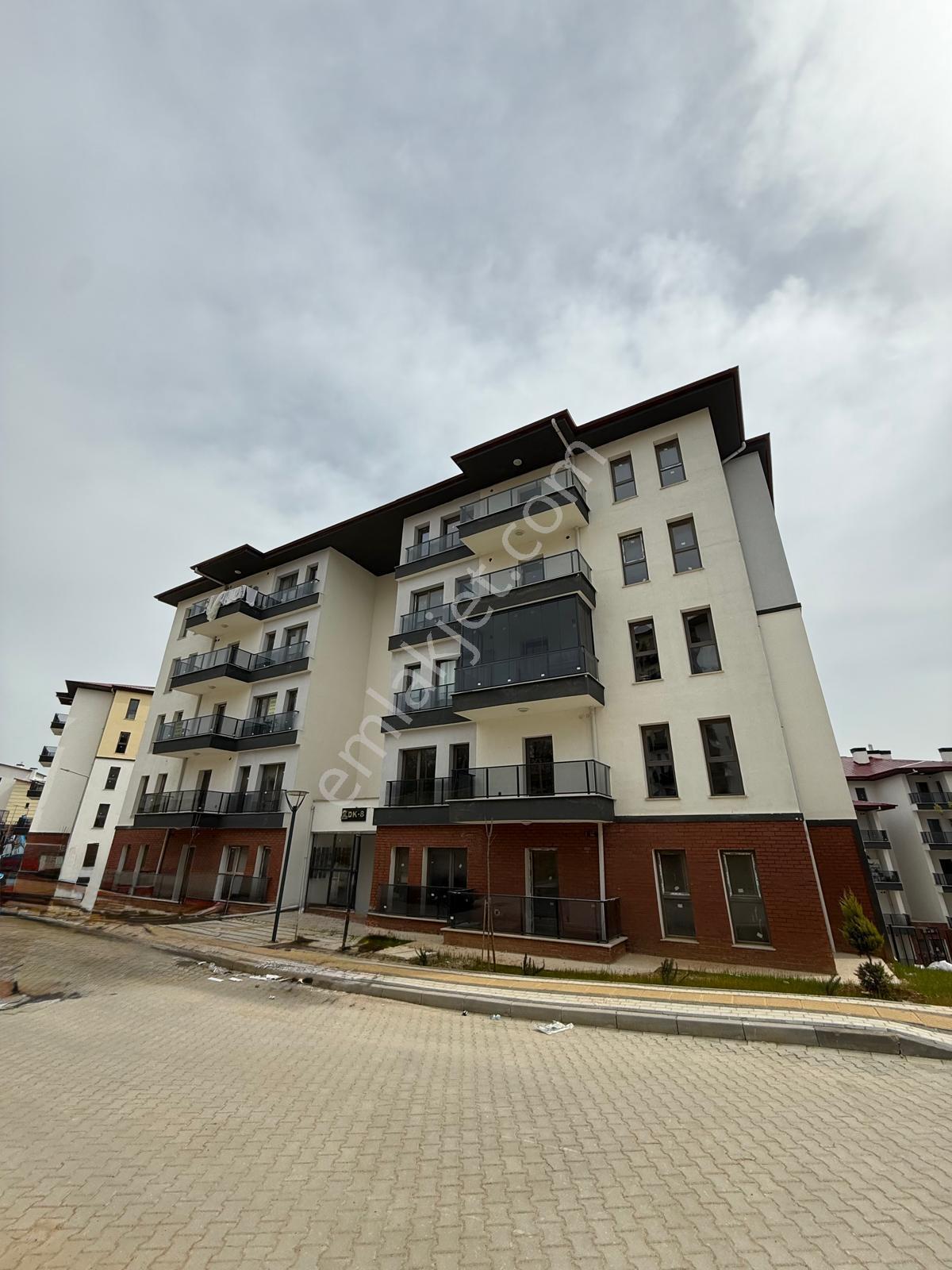 Emek Emlak'tan İlimtepe Yeni Toki 2.etap Dk8 Blok Kiralık Daire - Görsel 16
