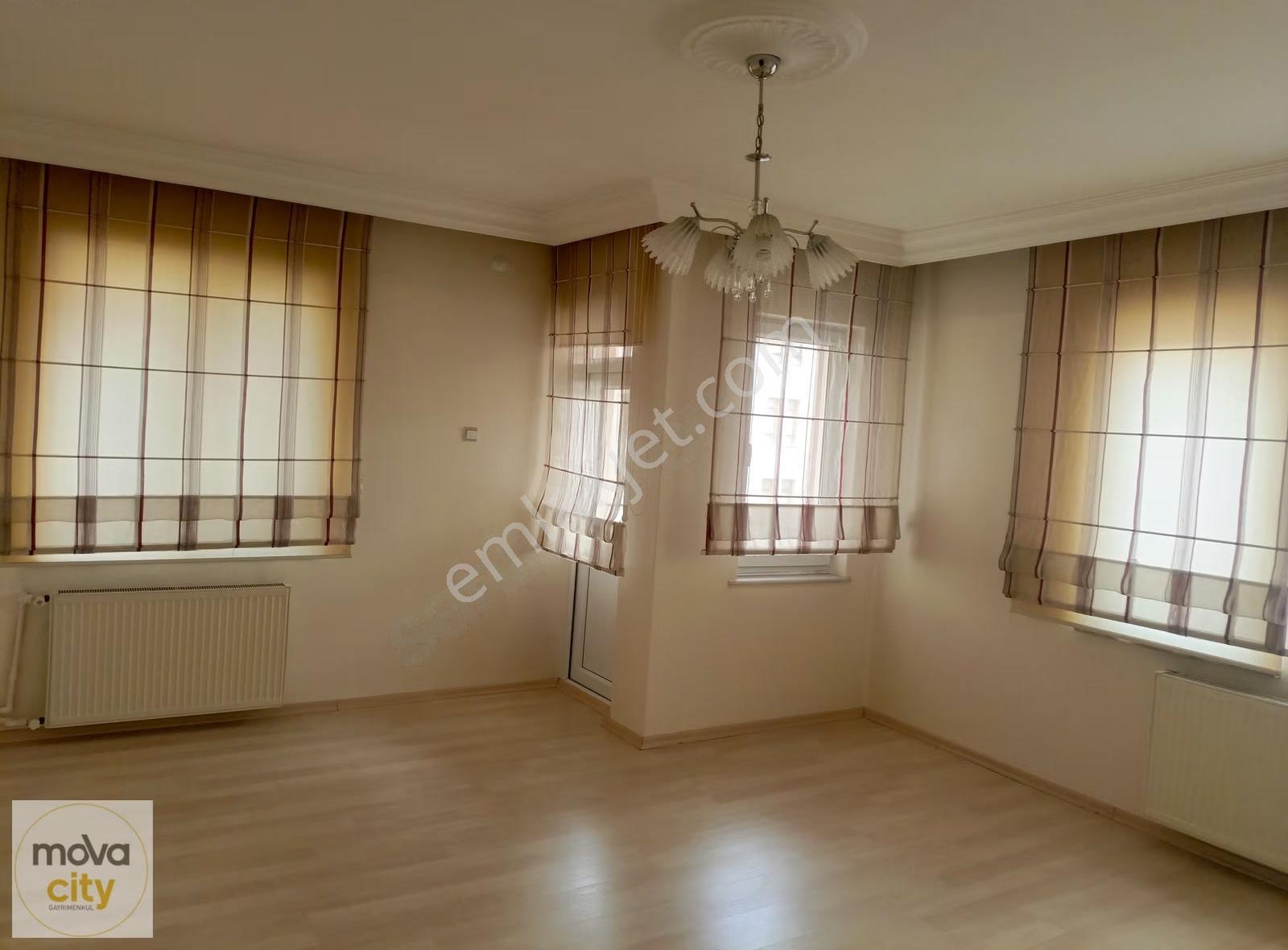 Öğretmen Evi Arkası, Yunus Emre Parkı Yanı 4+1 Kiralık Daire.