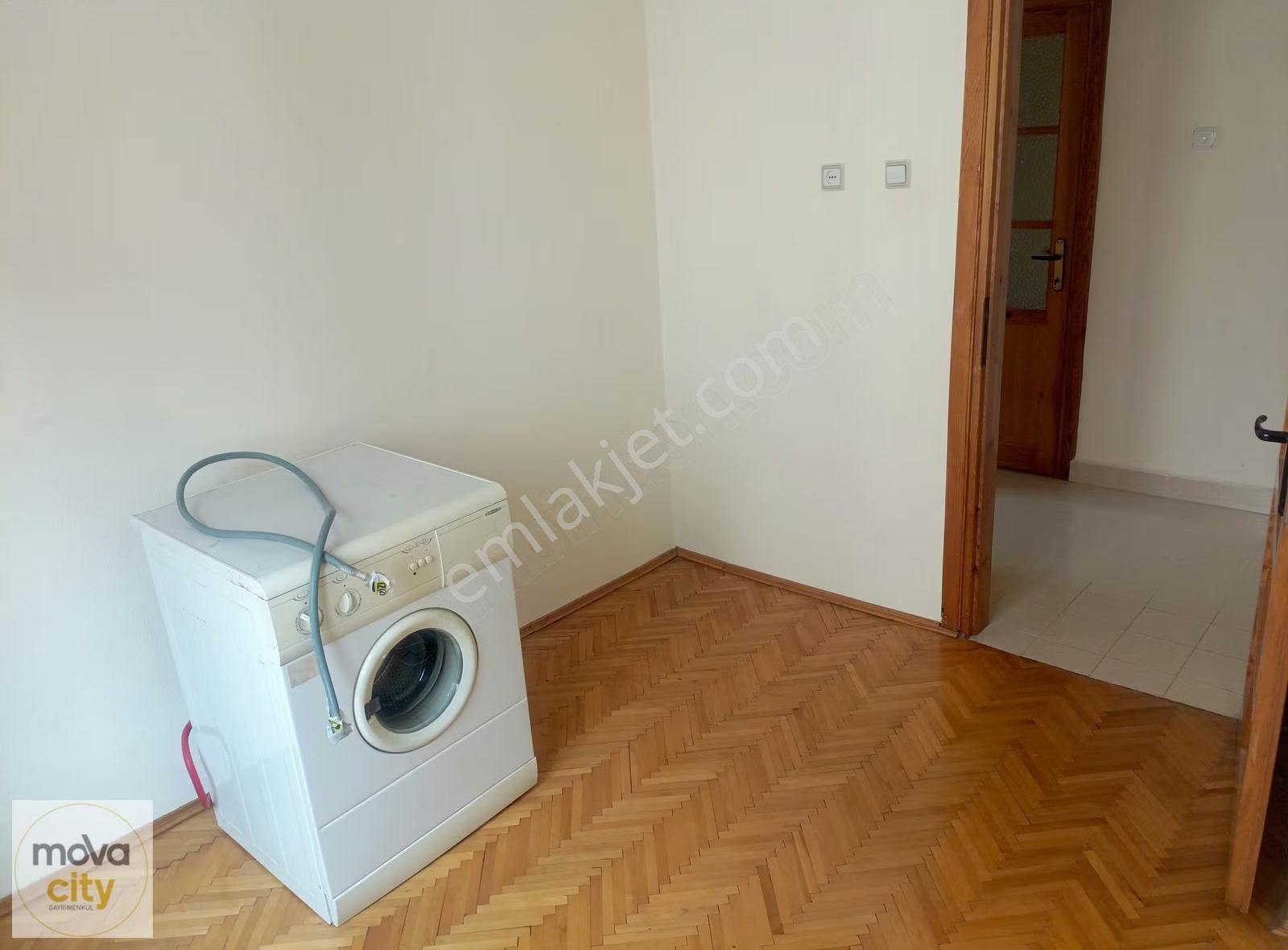 Öğretmen Evi Arkası, Yunus Emre Parkı Yanı 4+1 Kiralık Daire. - Görsel 16