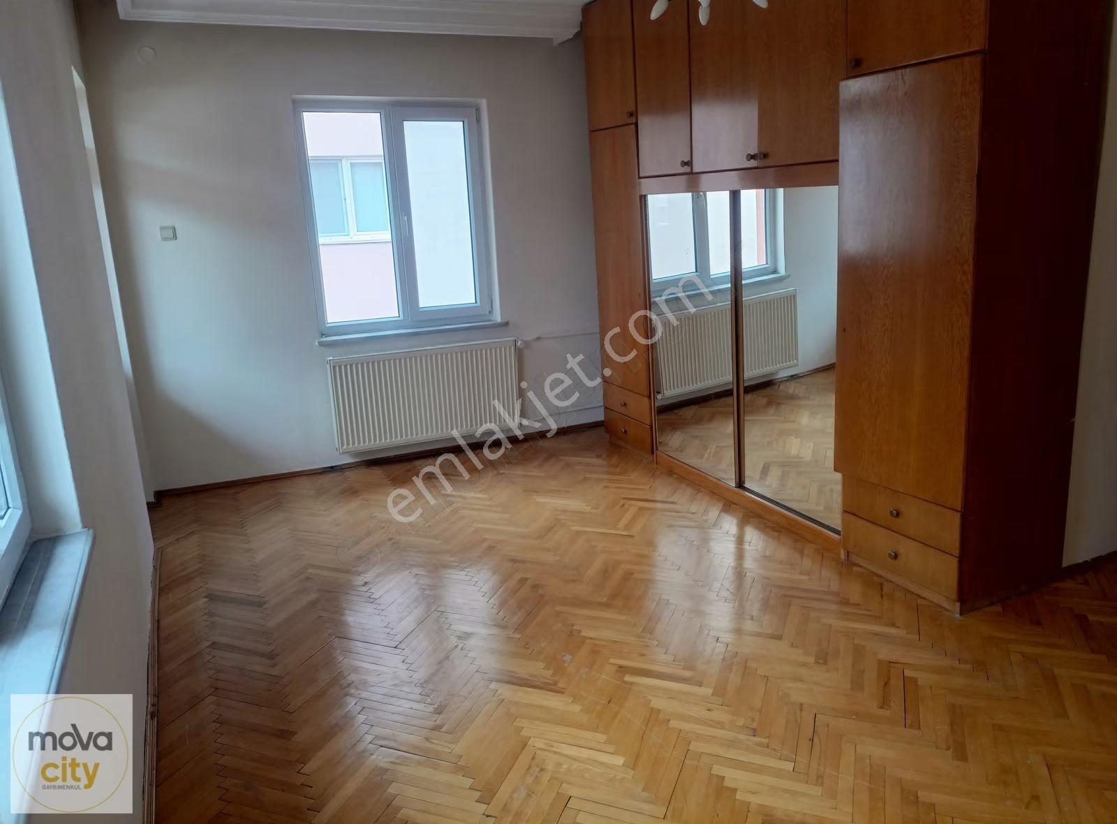 Öğretmen Evi Arkası, Yunus Emre Parkı Yanı 4+1 Kiralık Daire. - Görsel 12