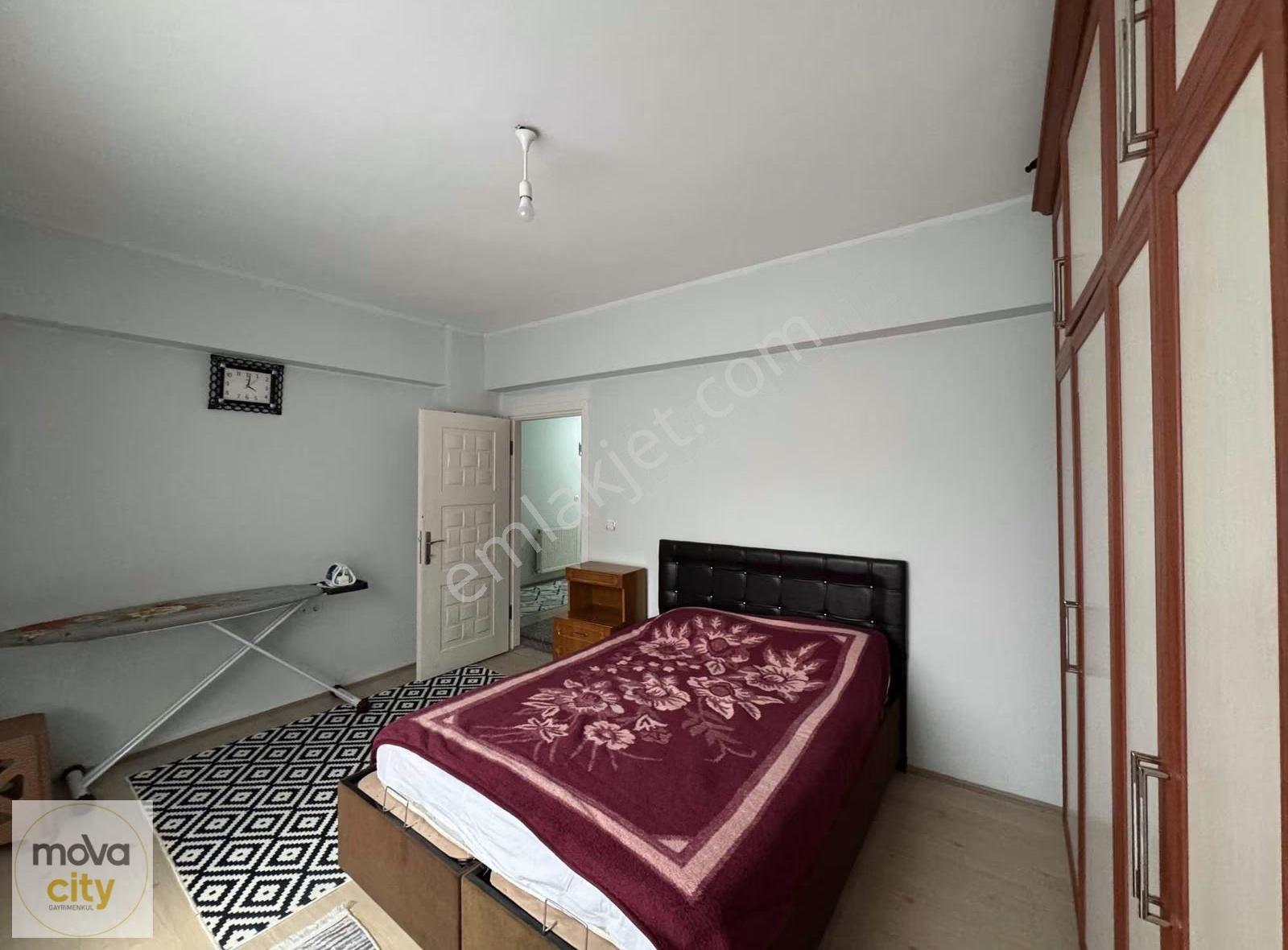 Kafkas Evlerde 3+1 Eşyalı Kiralık Daire - Görsel 9