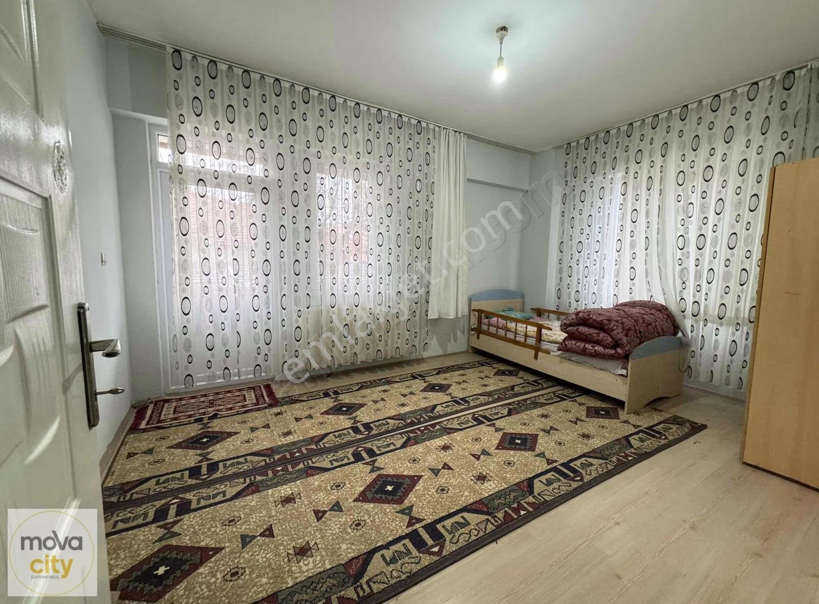 Kafkas Evlerde 3+1 Eşyalı Kiralık Daire - Görsel 8