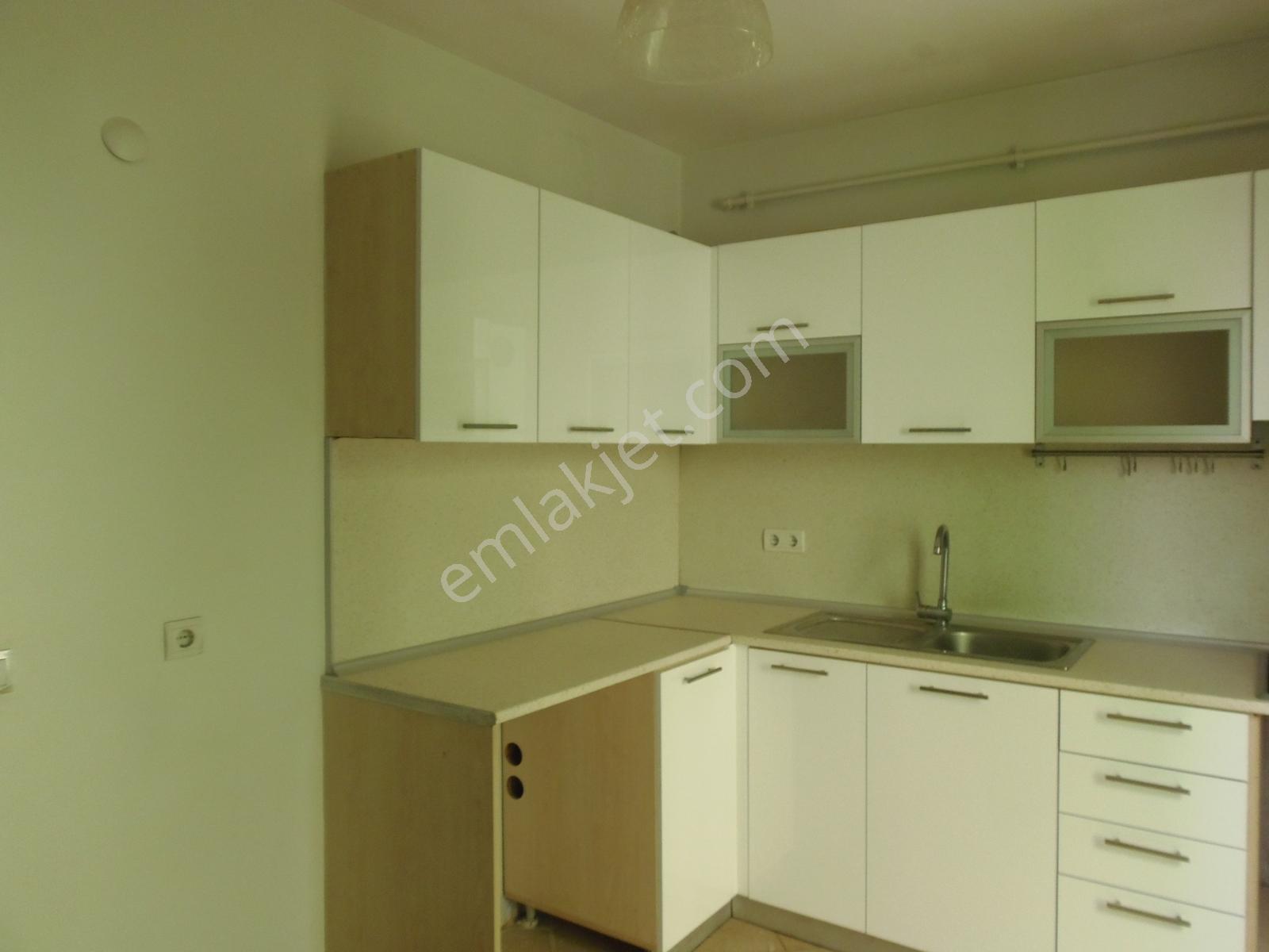 Sancaktepe Sarı Evler Kiralık Güney Cephe Daire - Görsel 26