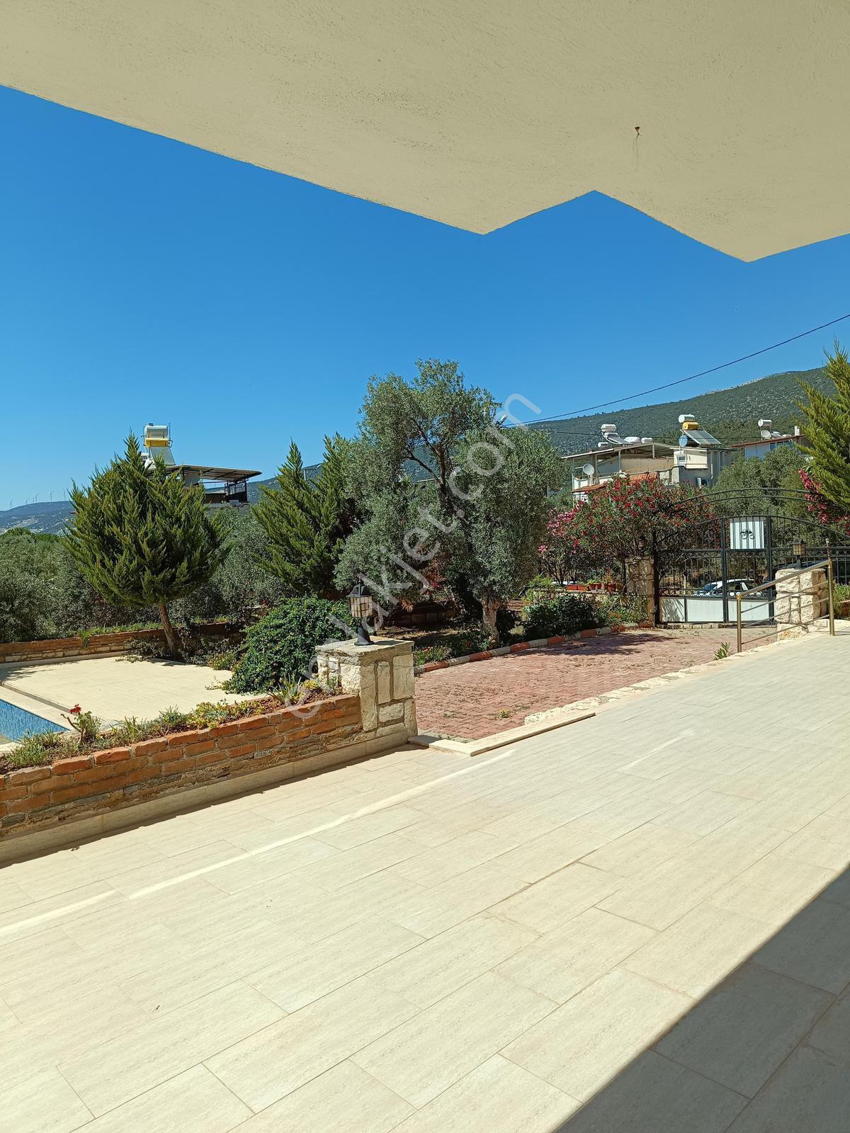 Didim Akbük'te 3+1 Dubleks Havuzlu Asansörlü Sitede - Görsel 26
